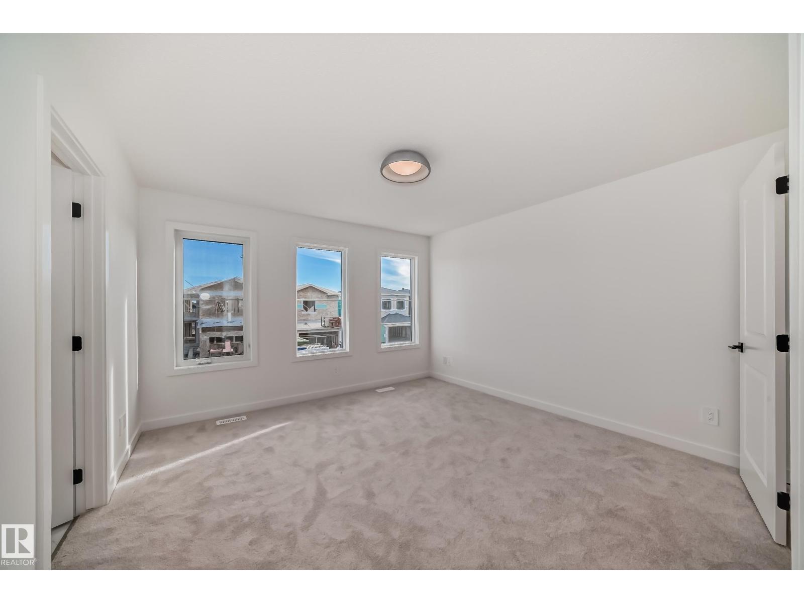 8217 Kiriak Lo Sw, Edmonton, Alberta  T6W 5S2 - Photo 13 - E4456690