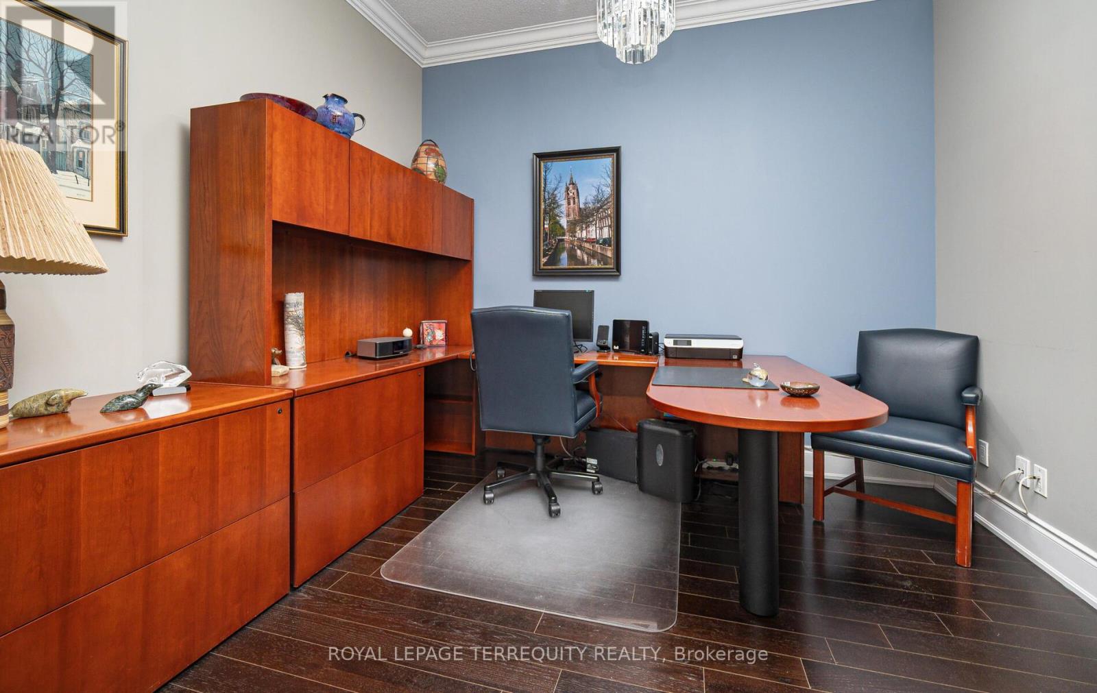 1302 - 1135 Royal York Road, Toronto, Ontario  M9A 0C3 - Photo 12 - W12388105