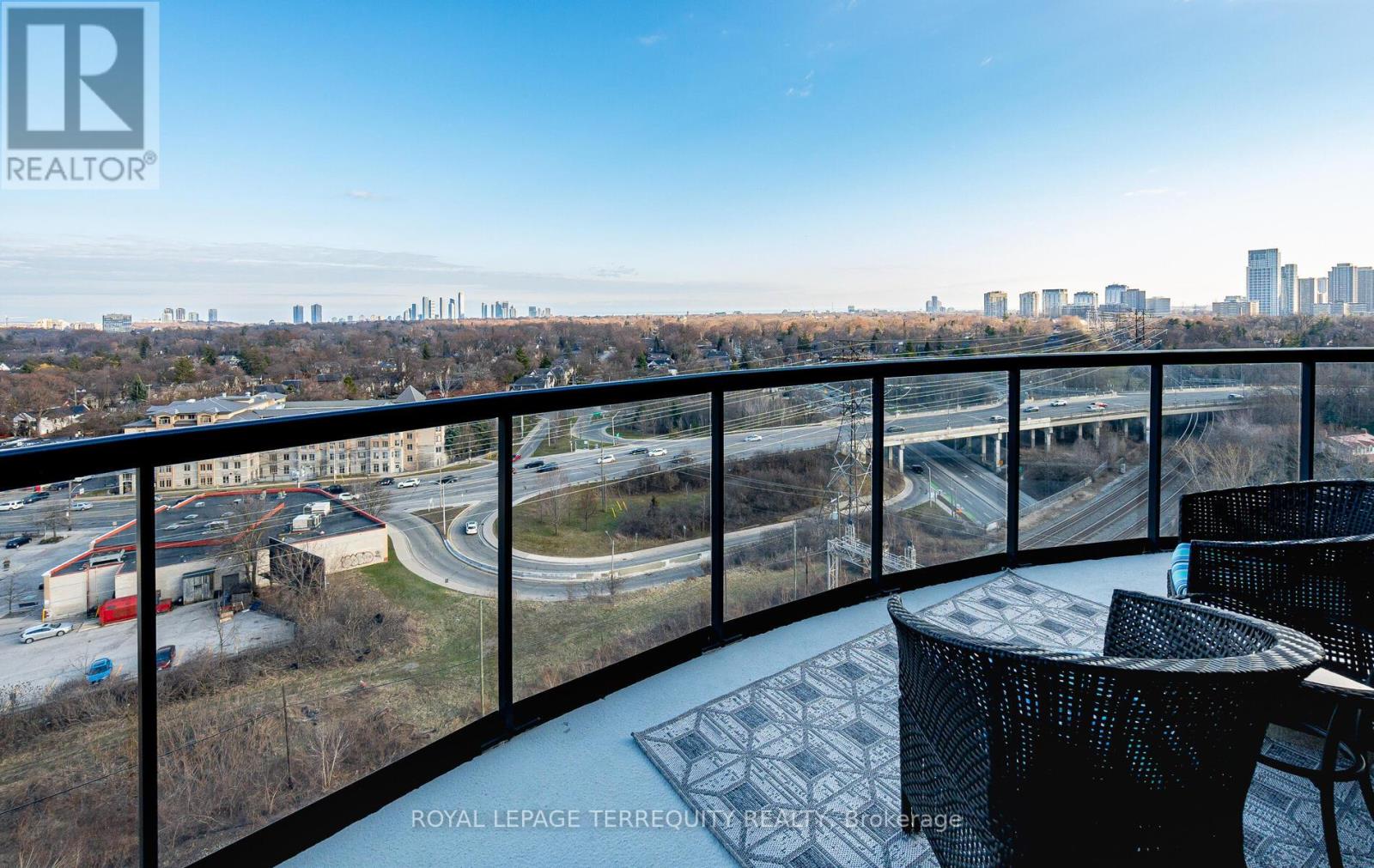 1302 - 1135 Royal York Road, Toronto, Ontario  M9A 0C3 - Photo 35 - W12388105