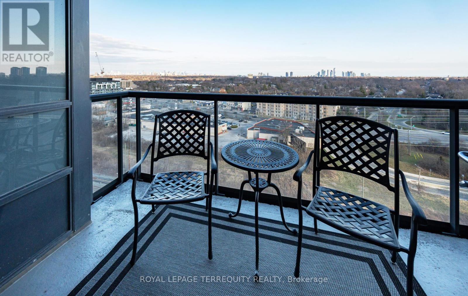 1302 - 1135 Royal York Road, Toronto, Ontario  M9A 0C3 - Photo 39 - W12388105