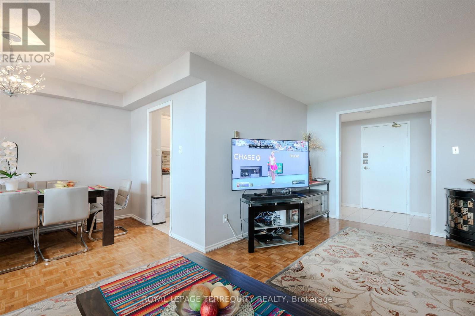 2201 - 155 Marlee Avenue, Toronto (Briar Hill-Belgravia), Ontario  M6B 4B5 - Photo 11 - W12388107