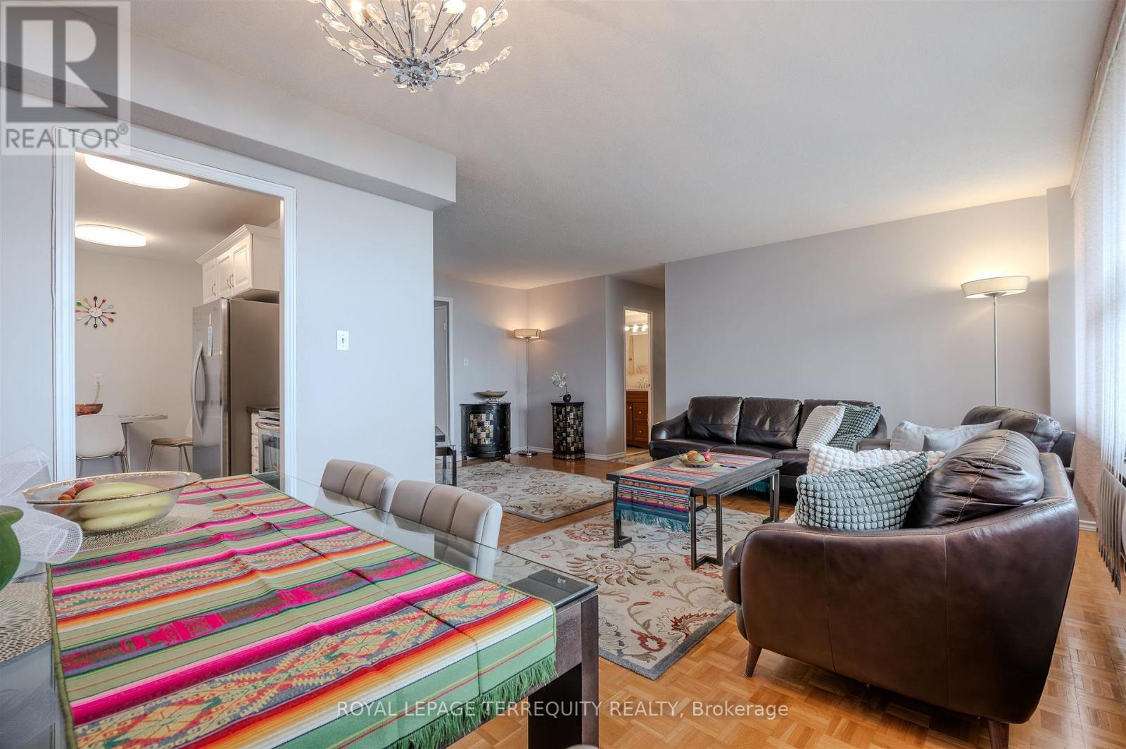 2201 - 155 Marlee Avenue, Toronto (Briar Hill-Belgravia), Ontario  M6B 4B5 - Photo 16 - W12388107
