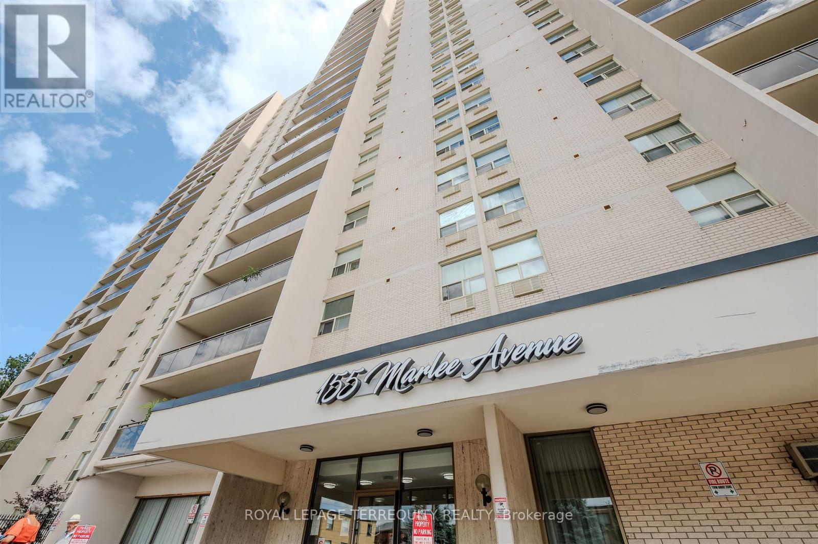 2201 - 155 Marlee Avenue, Toronto (Briar Hill-Belgravia), Ontario  M6B 4B5 - Photo 2 - W12388107
