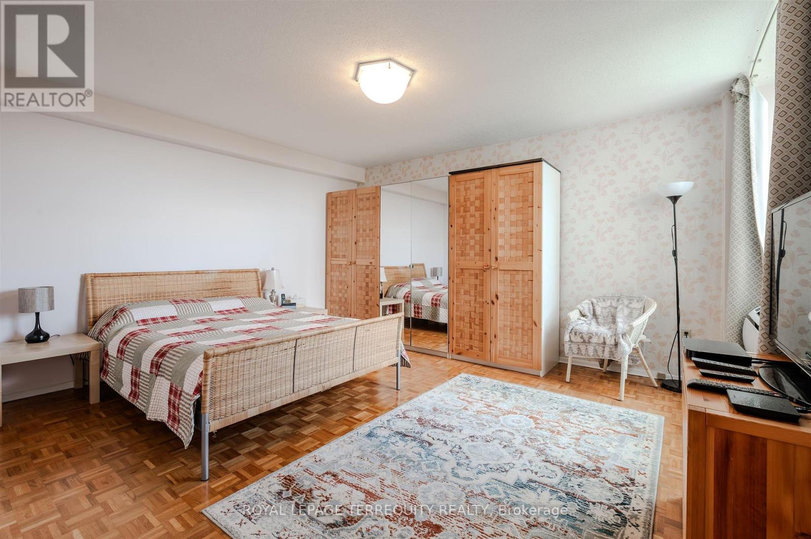 2201 - 155 Marlee Avenue, Toronto (Briar Hill-Belgravia), Ontario  M6B 4B5 - Photo 24 - W12388107