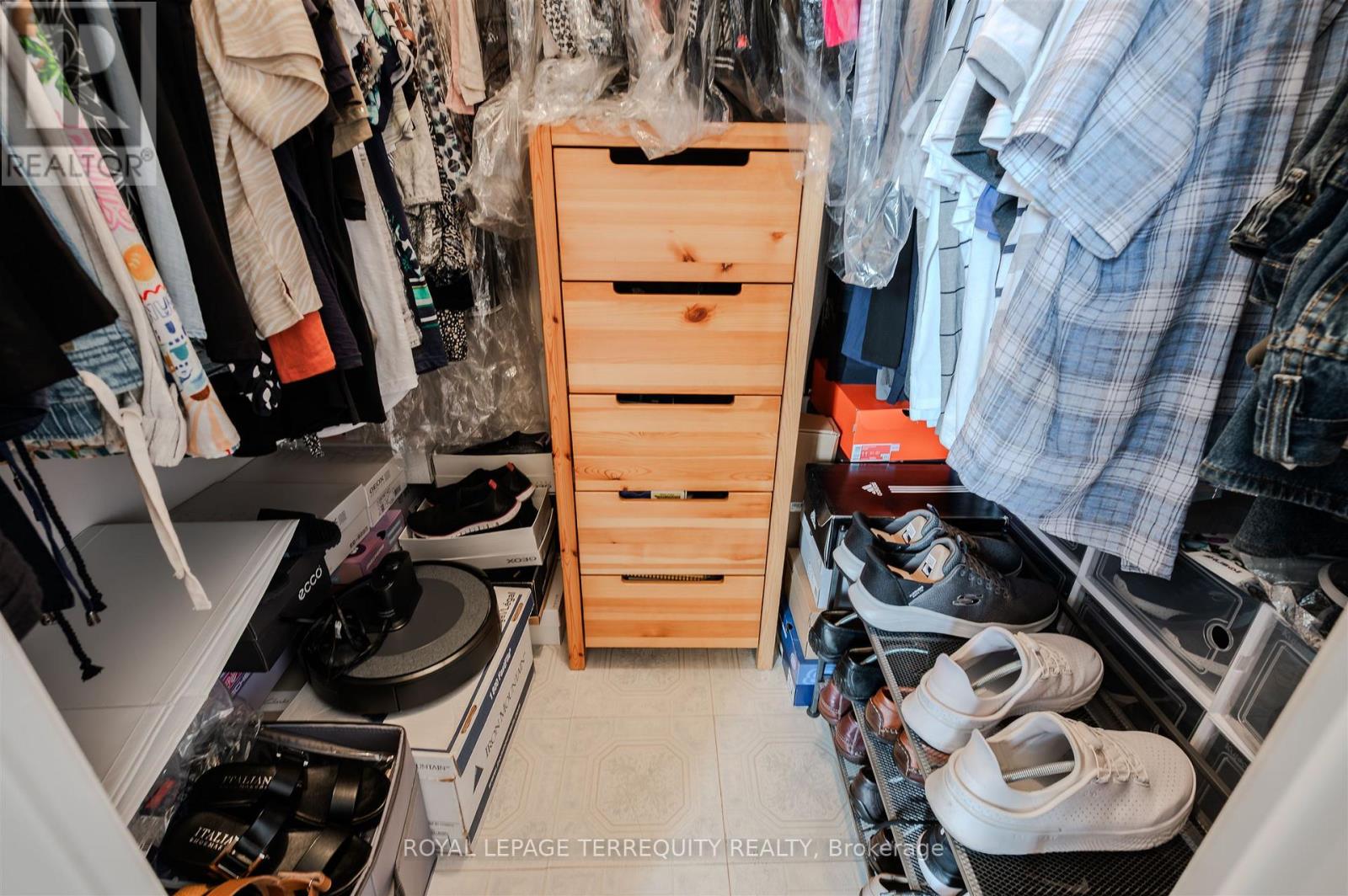 2201 - 155 Marlee Avenue, Toronto (Briar Hill-Belgravia), Ontario  M6B 4B5 - Photo 28 - W12388107