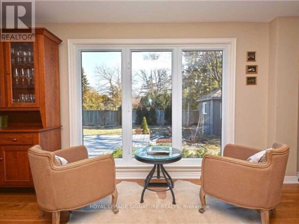 45 Crescent Road, Oakville (Co Central), Ontario  L6K 1W3 - Photo 10 - W12388110