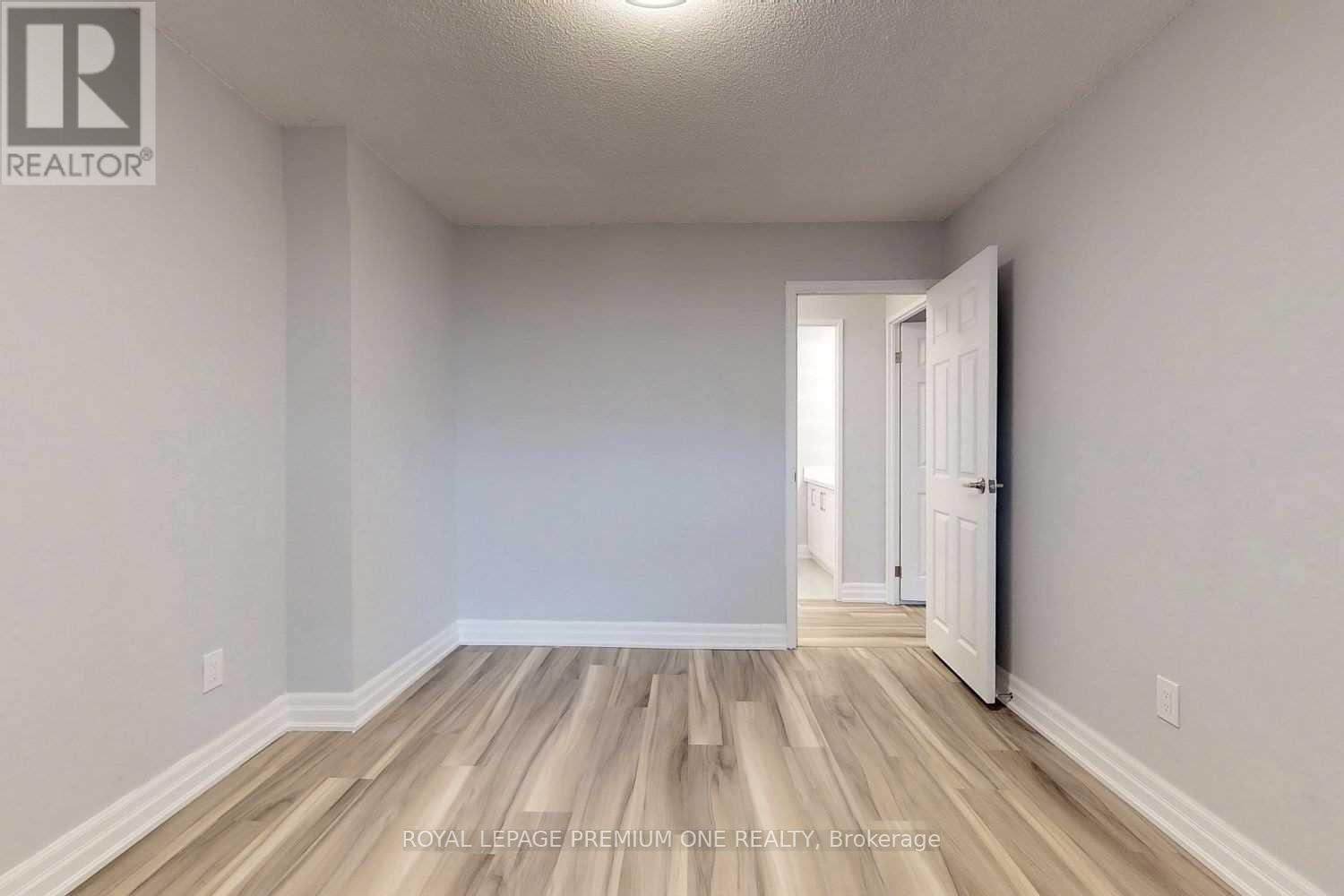 2106 - 234 Albion Road, Toronto, Ontario  M9W 6A5 - Photo 18 - W12388115
