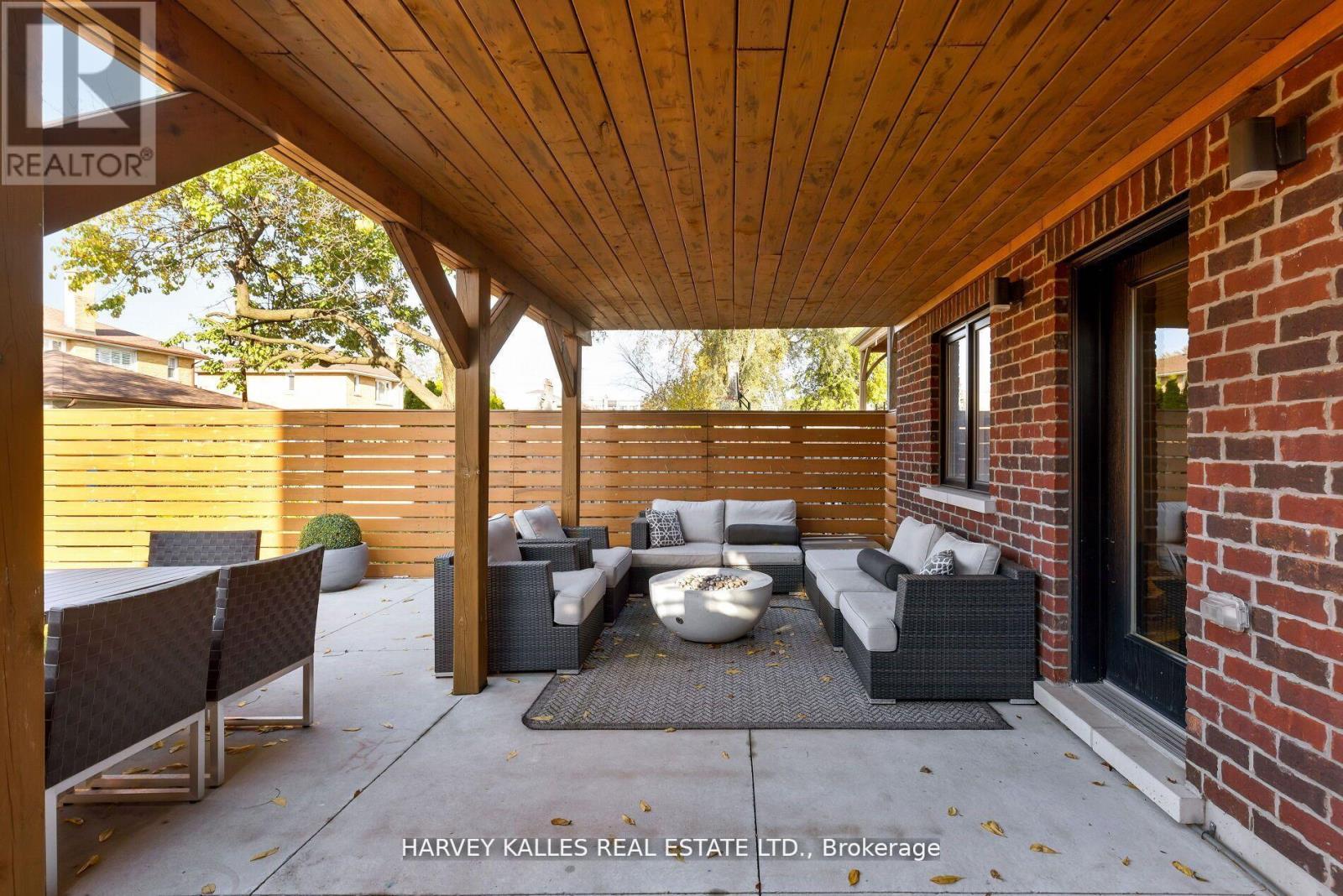 72b Renfield Street, Toronto (Brookhaven-Amesbury), Ontario  M6M 4V7 - Photo 19 - W12388128
