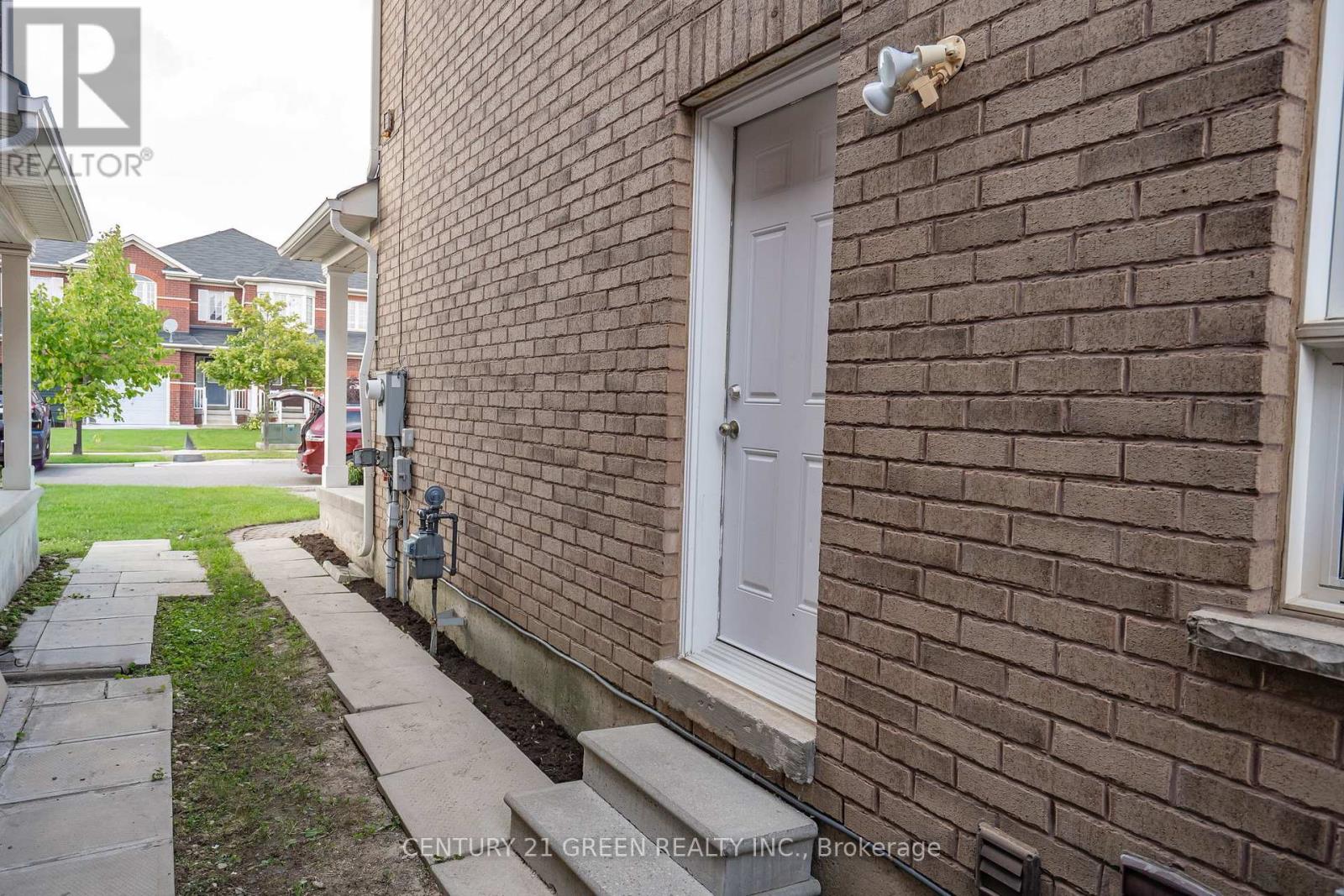 21 Galtee Road, Brampton (Credit Valley), Ontario  L6X 0J5 - Photo 49 - W12388160