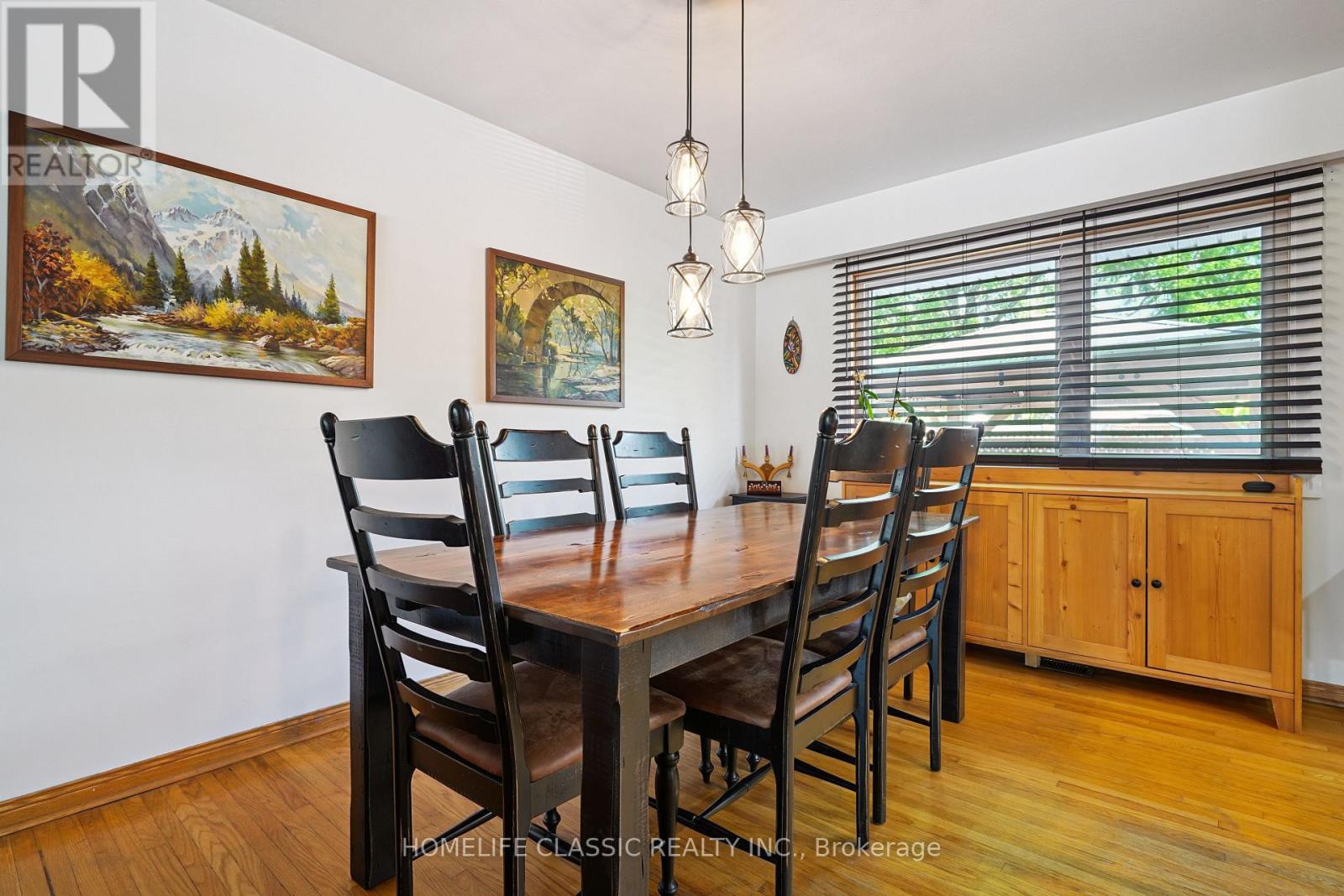 67 Beaver Bend Crescent, Toronto, Ontario  M9B 5R4 - Photo 14 - W12388186