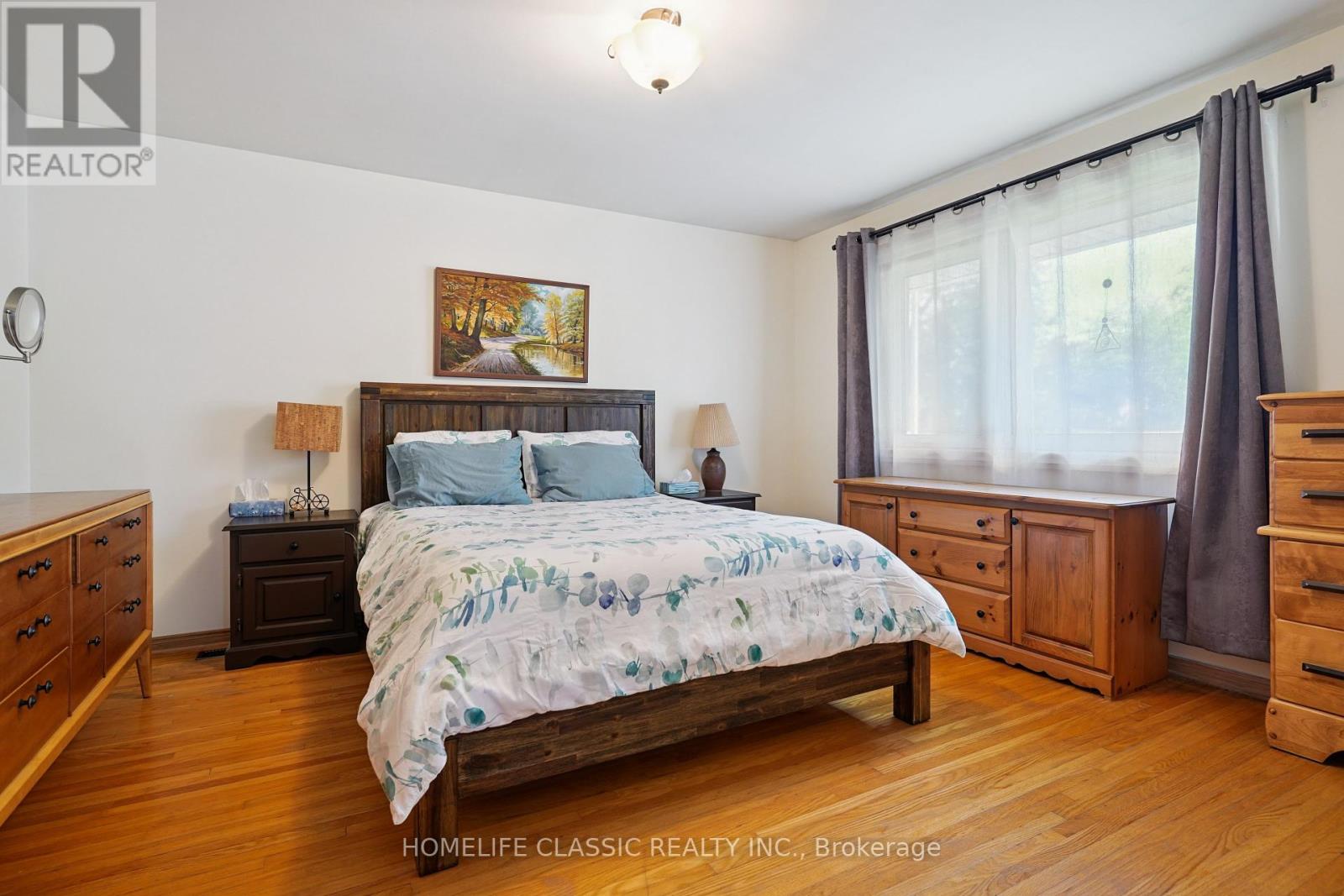 67 Beaver Bend Crescent, Toronto, Ontario  M9B 5R4 - Photo 21 - W12388186