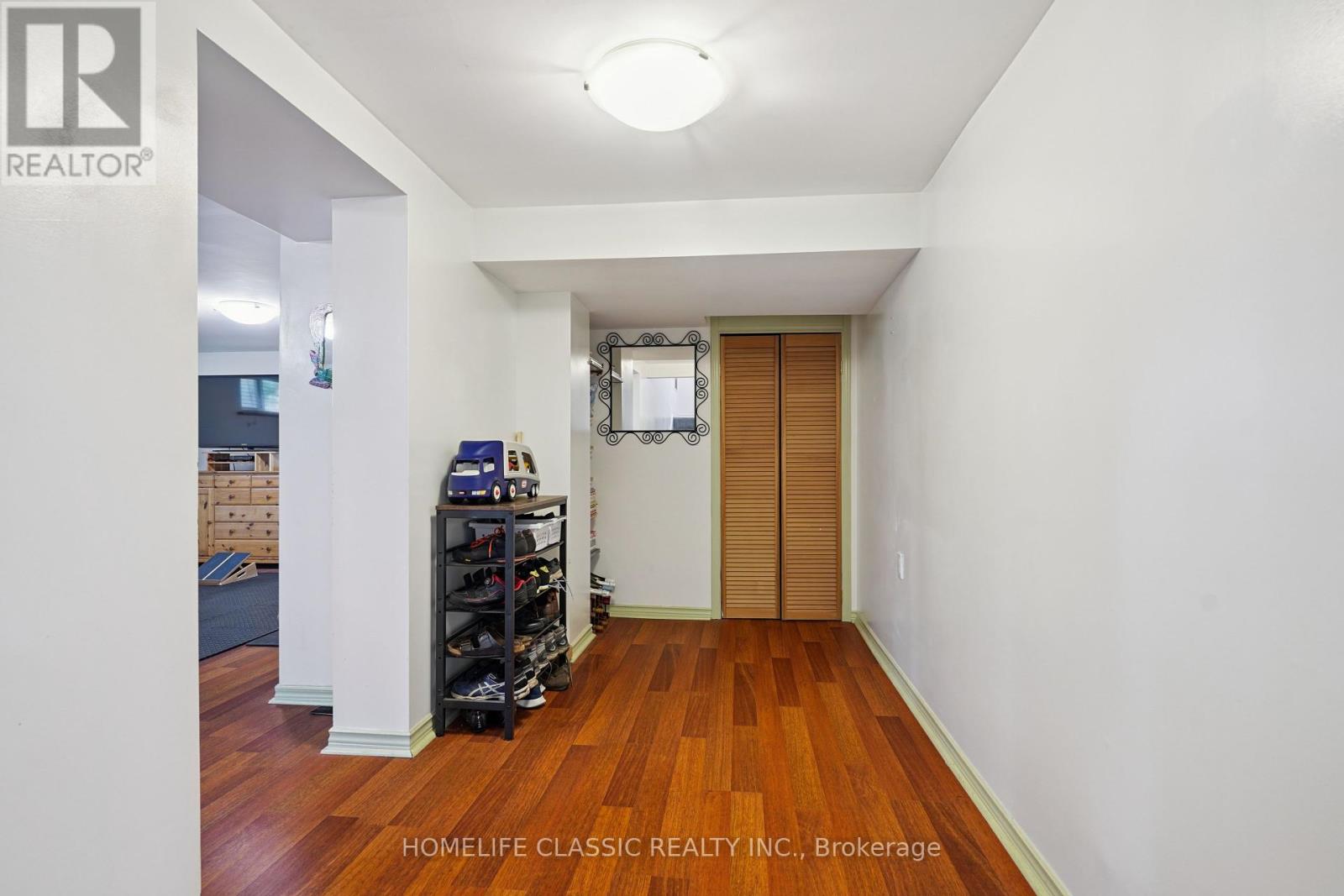 67 Beaver Bend Crescent, Toronto, Ontario  M9B 5R4 - Photo 27 - W12388186