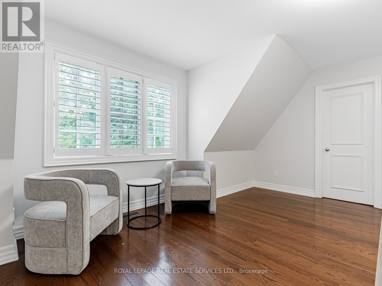 5 Reid Manor, Toronto, Ontario  M8Y 2H8 - Photo 20 - W12388209