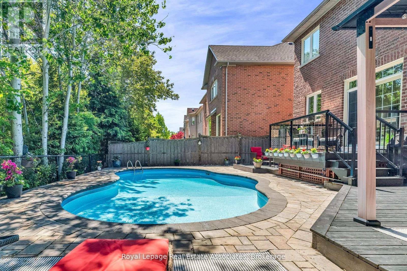 273 Duskywing Way, Oakville, Ontario  L6L 6X5 - Photo 48 - W12388211
