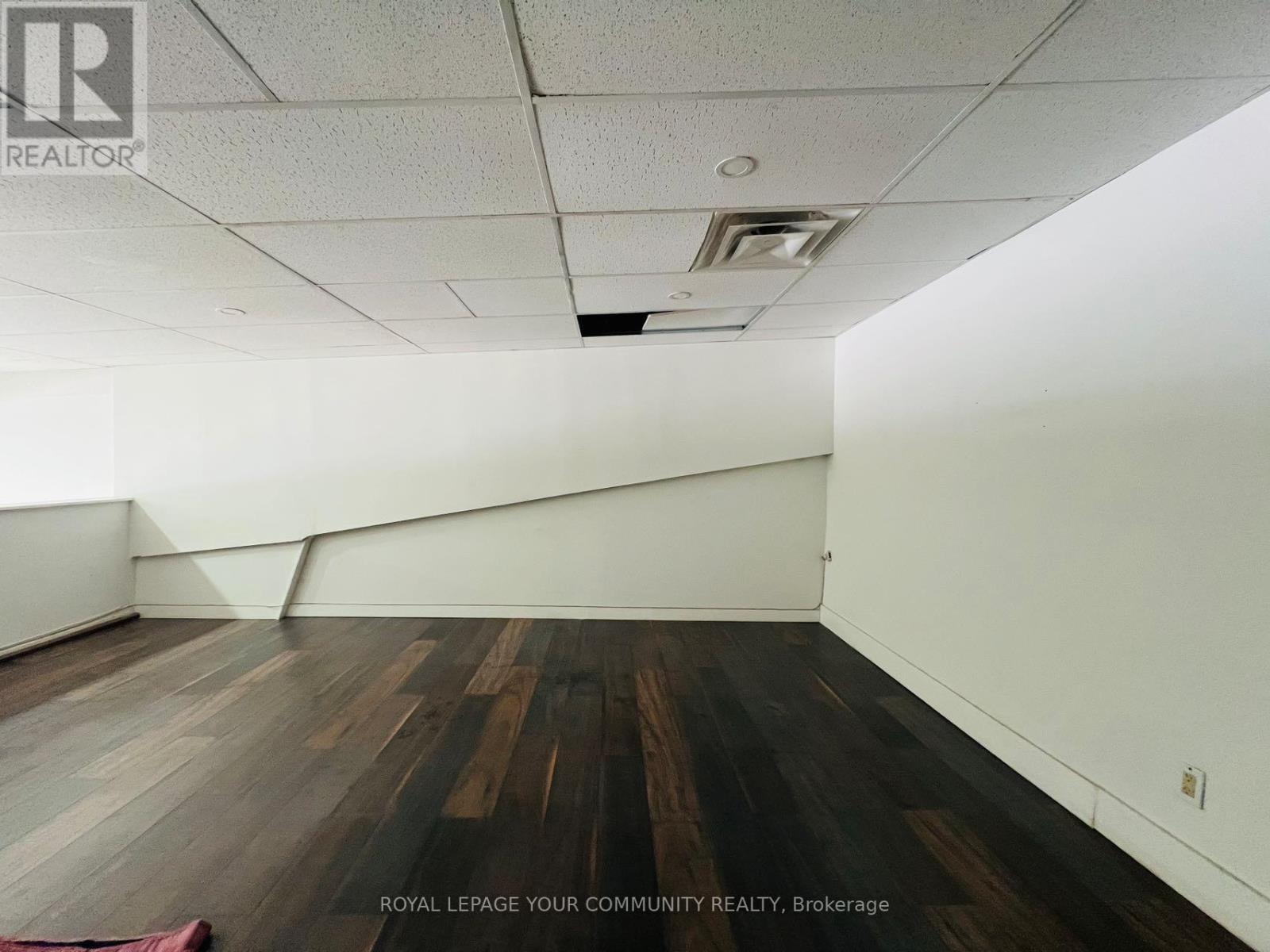 6a - 1753 Albion Road, Toronto, Ontario  M9V 1C3 - Photo 3 - W12388216