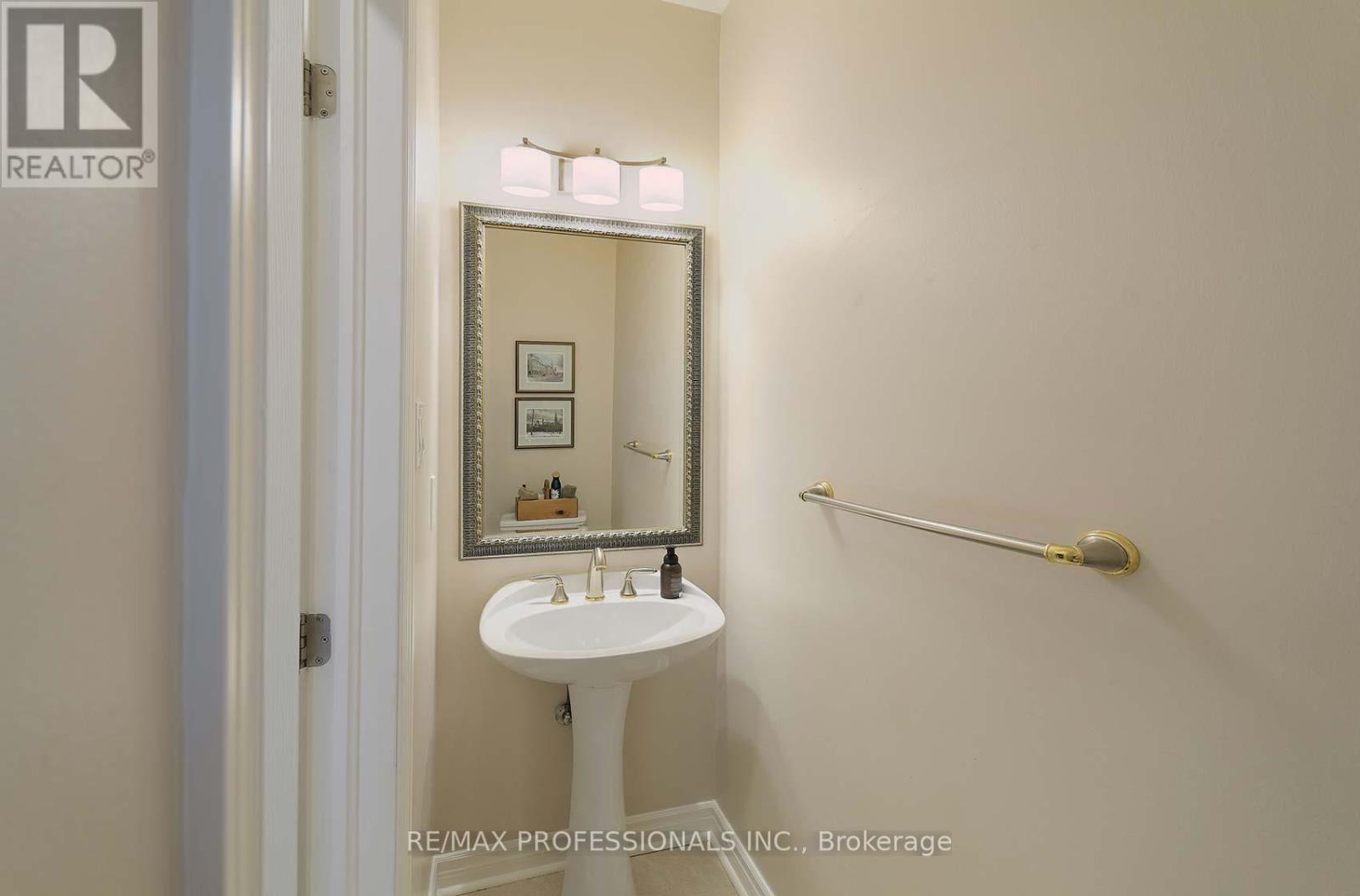 1777 Covington Terrace, Mississauga, Ontario  L5M 3M5 - Photo 23 - W12388237
