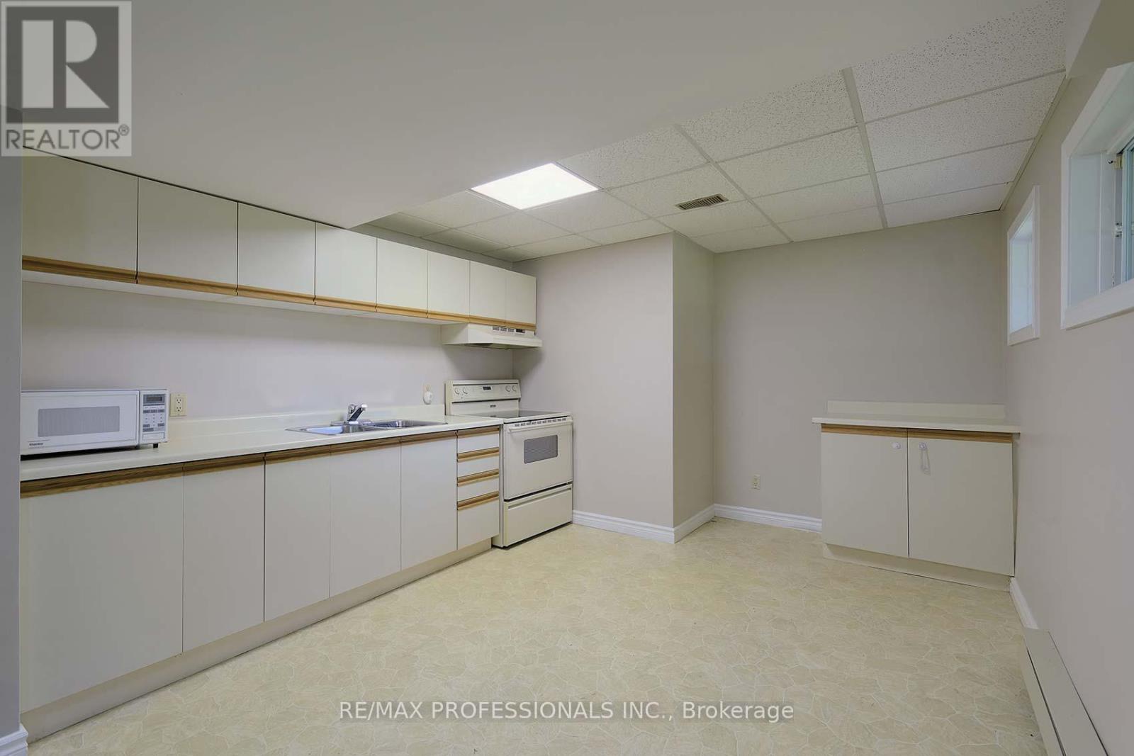 1777 Covington Terrace, Mississauga, Ontario  L5M 3M5 - Photo 36 - W12388237