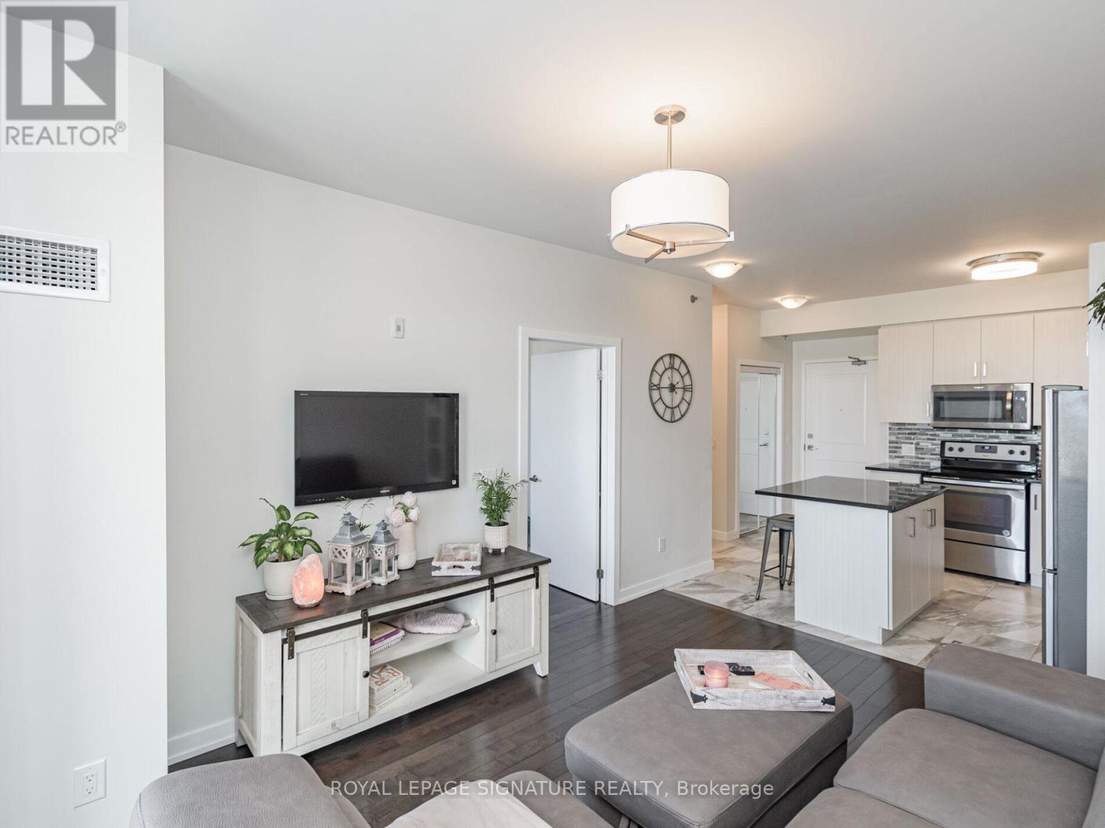 510 - 2486 Old Bronte Road, Oakville, Ontario  L6M 4J2 - Photo 19 - W12388249