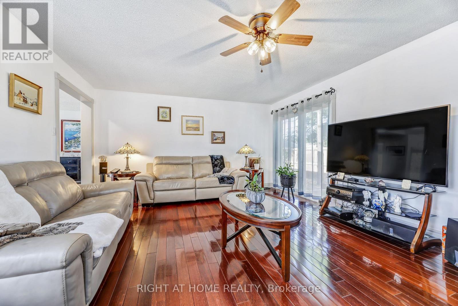 1665 Asgard Drive, Mississauga, Ontario  L5E 3G5 - Photo 15 - W12388255