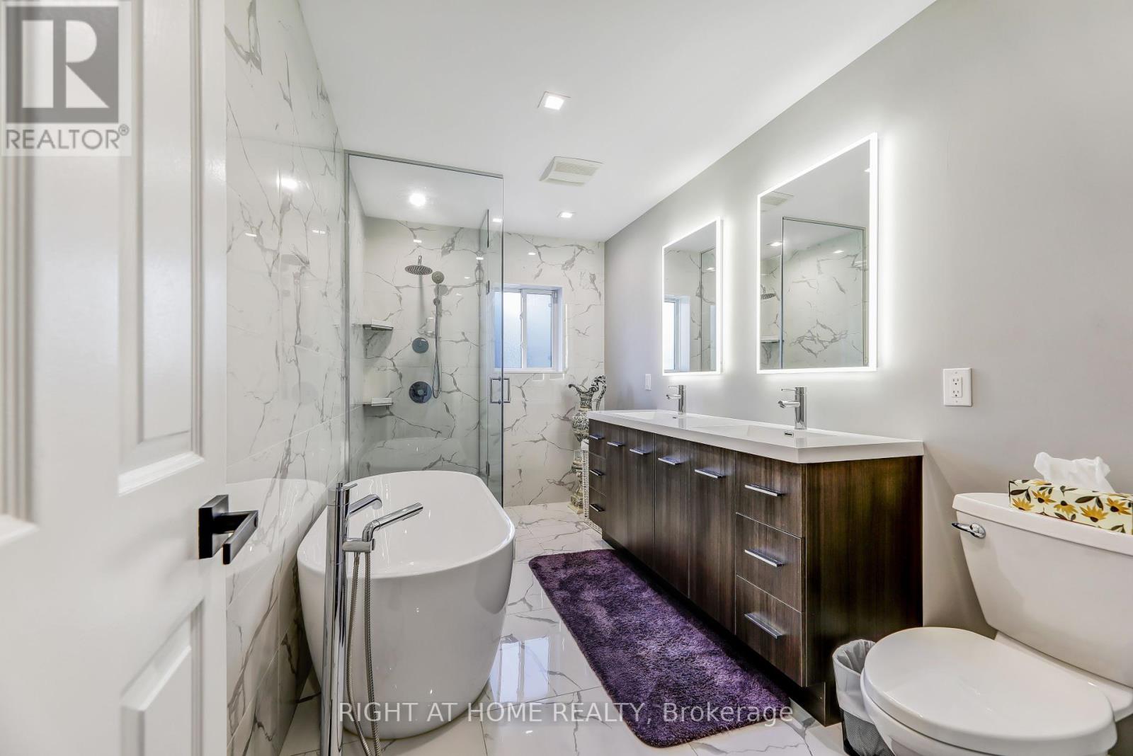 1665 Asgard Drive, Mississauga, Ontario  L5E 3G5 - Photo 26 - W12388255
