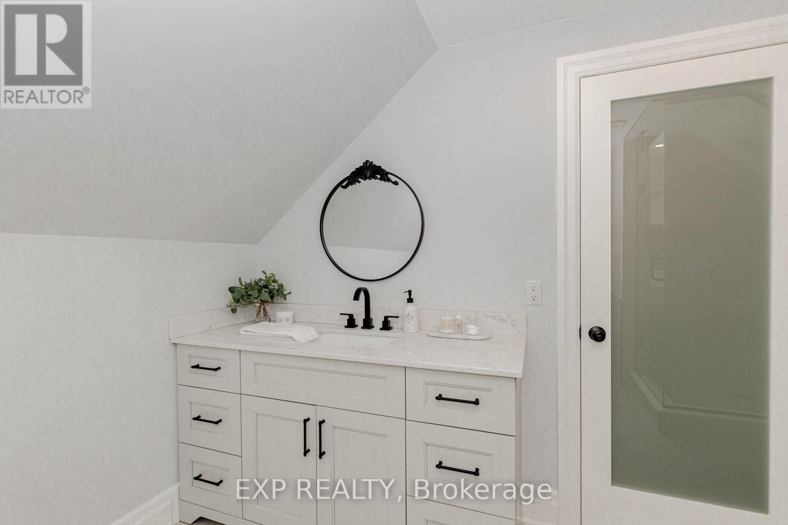 7311 Guelph Line, Milton, Ontario  L0P 1B0 - Photo 27 - W12388305