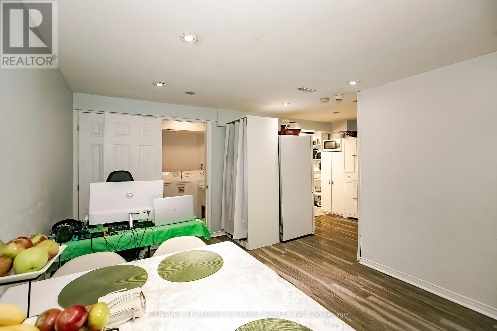 24 Vivians Crescent, Brampton (Fletcher's West), Ontario  L6Y 4V1 - Photo 40 - W12388315