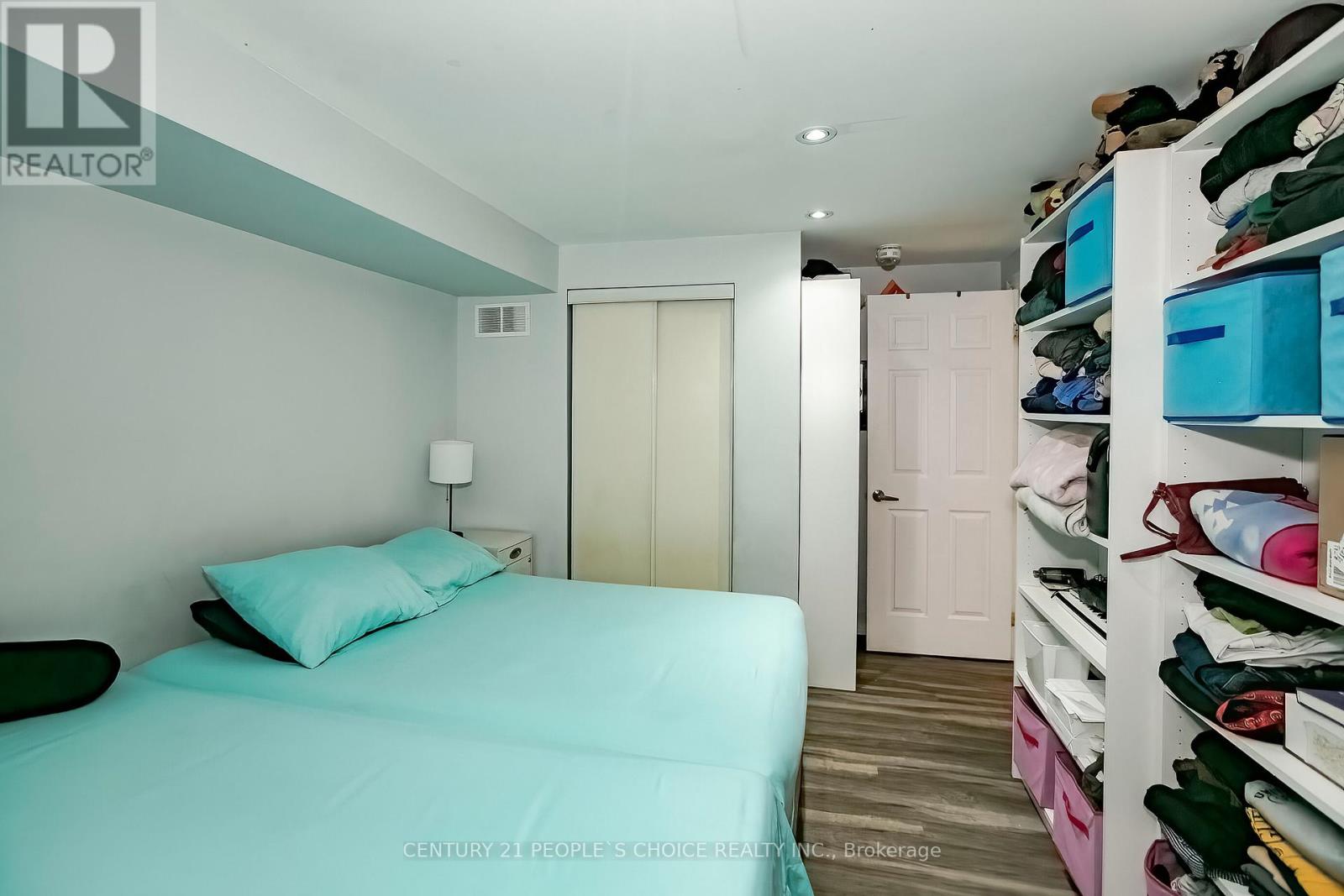 24 Vivians Crescent, Brampton (Fletcher's West), Ontario  L6Y 4V1 - Photo 45 - W12388315