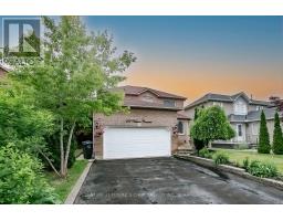 24 Vivians Crescent, Brampton (Fletcher'S West), Ca
