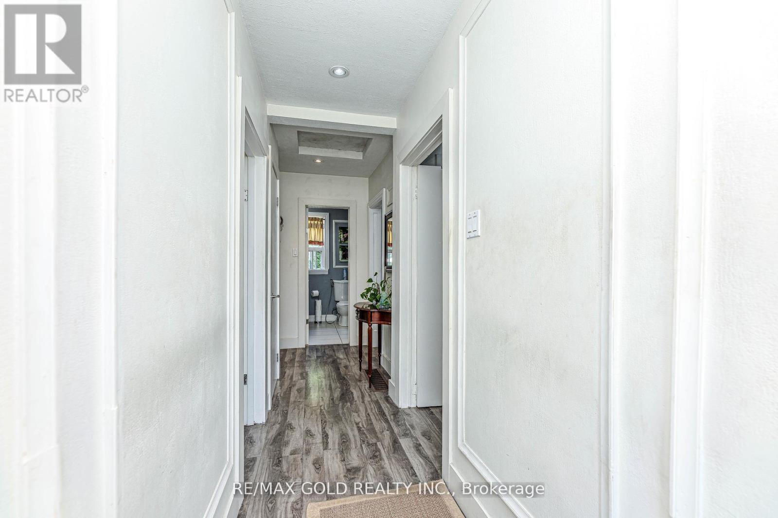39 Harrow Street, Mississauga, Ontario  L4T 1J6 - Photo 24 - W12388317