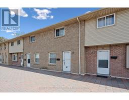 33 - 293 FAIRWAY ROAD N