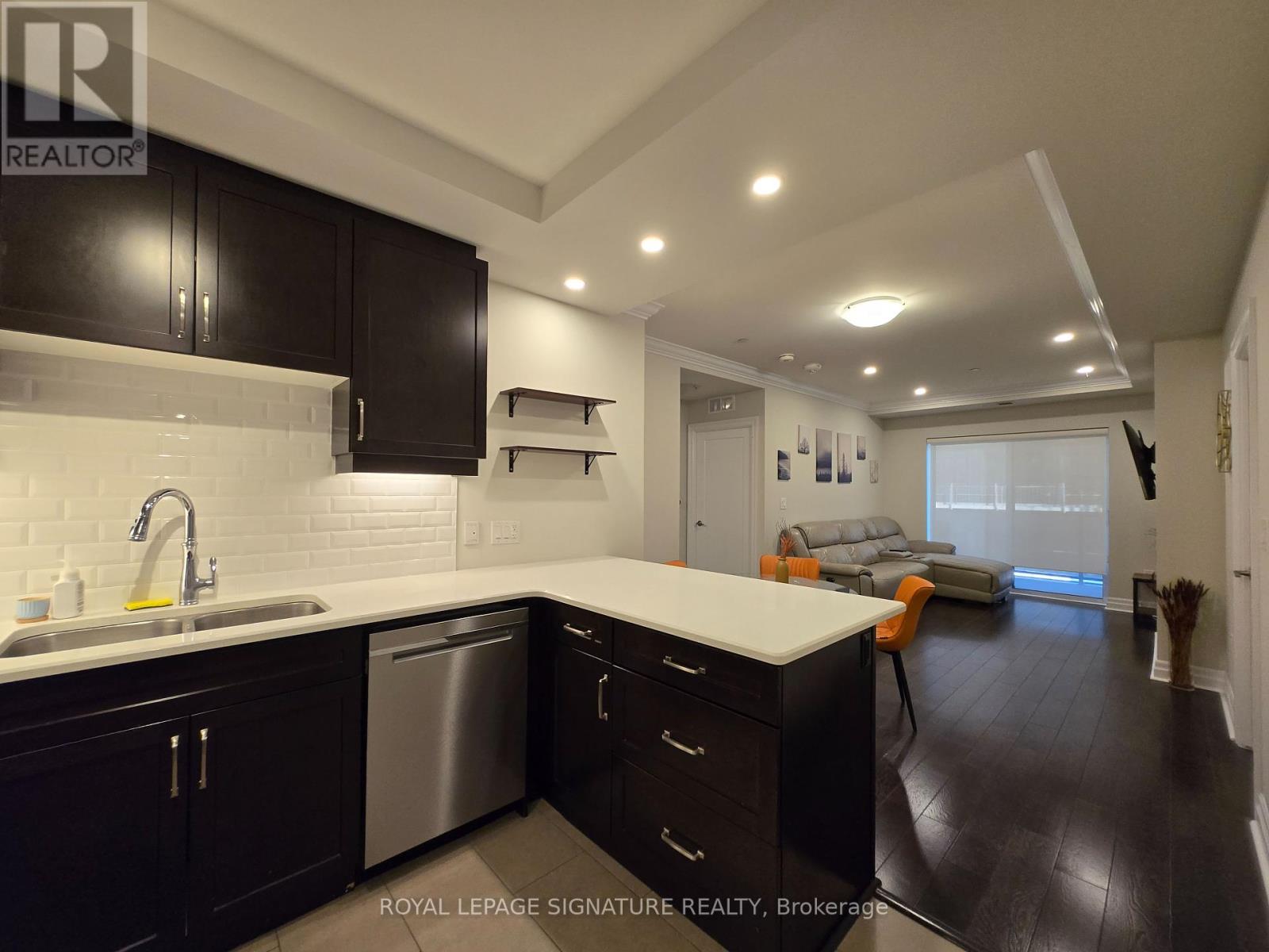 1008 - 505 Talbot Street, London East, Ontario  N6A 2S6 - Photo 6 - X12388104
