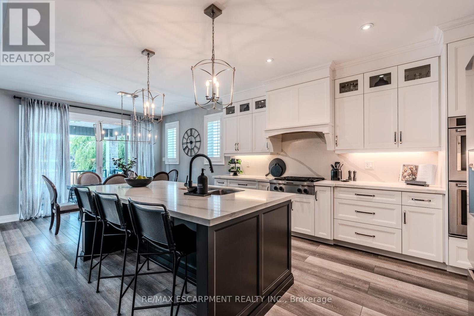 671 Rymal Road W, Hamilton, Ontario  L9B 2N9 - Photo 12 - X12388203