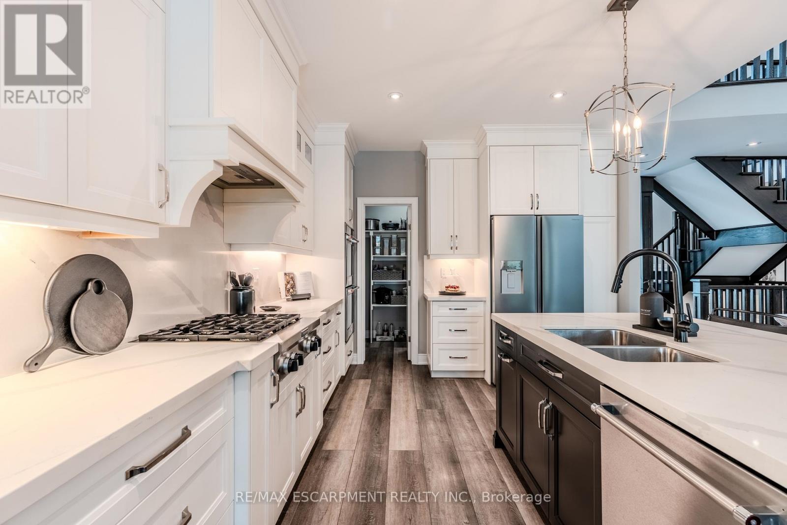 671 Rymal Road W, Hamilton, Ontario  L9B 2N9 - Photo 15 - X12388203