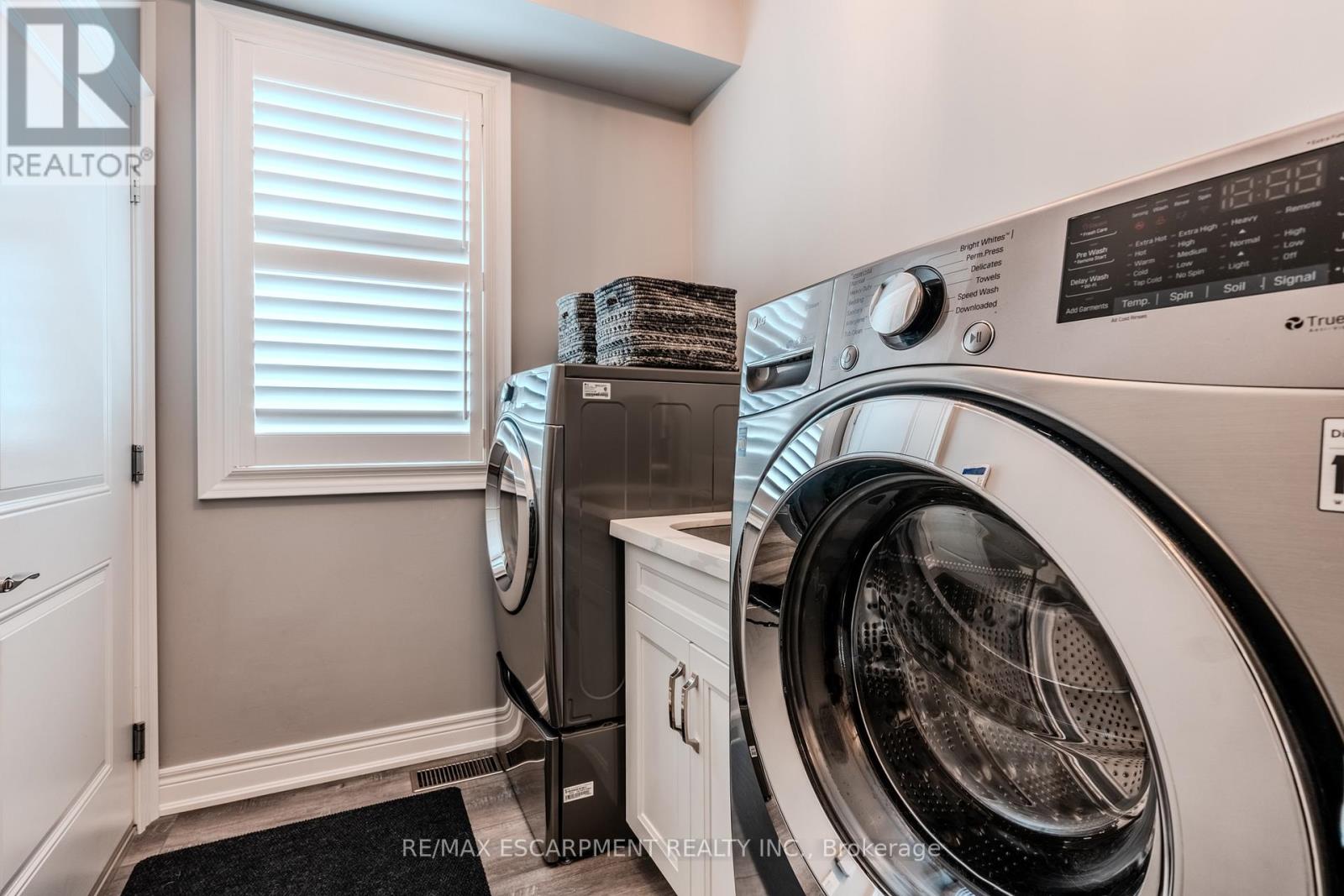 671 Rymal Road W, Hamilton, Ontario  L9B 2N9 - Photo 19 - X12388203