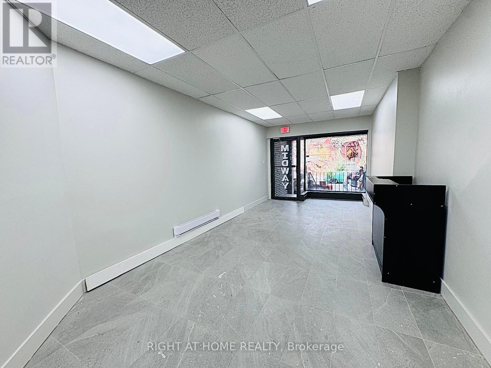 283 Augusta Avenue, Toronto, Ontario  M5T 2M1 - Photo 11 - C12015560