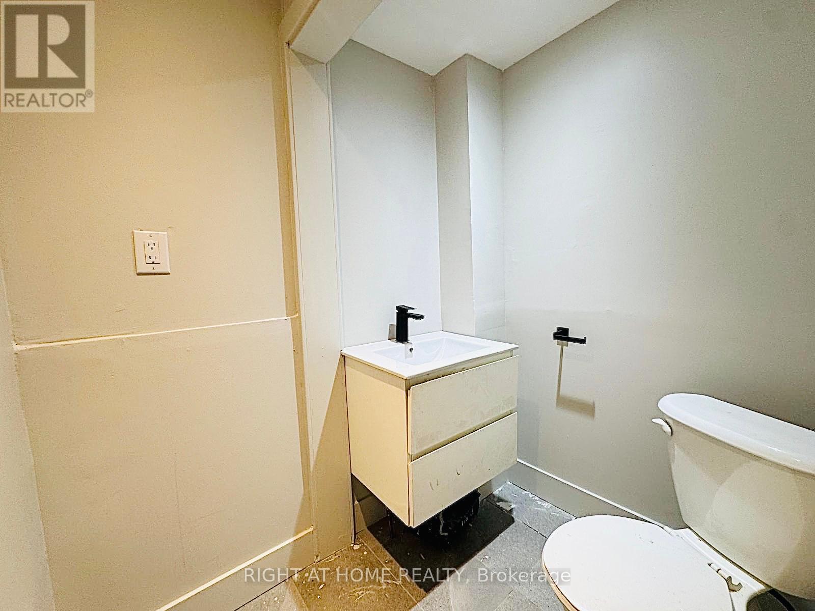 283 Augusta Avenue, Toronto, Ontario  M5T 2M1 - Photo 14 - C12015560