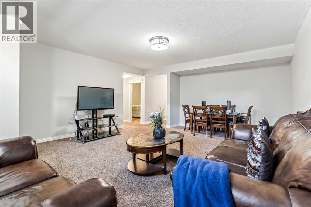 318 Mahogany Manor Se, Calgary, Alberta  T3M 1X4 - Photo 21 - A2254655