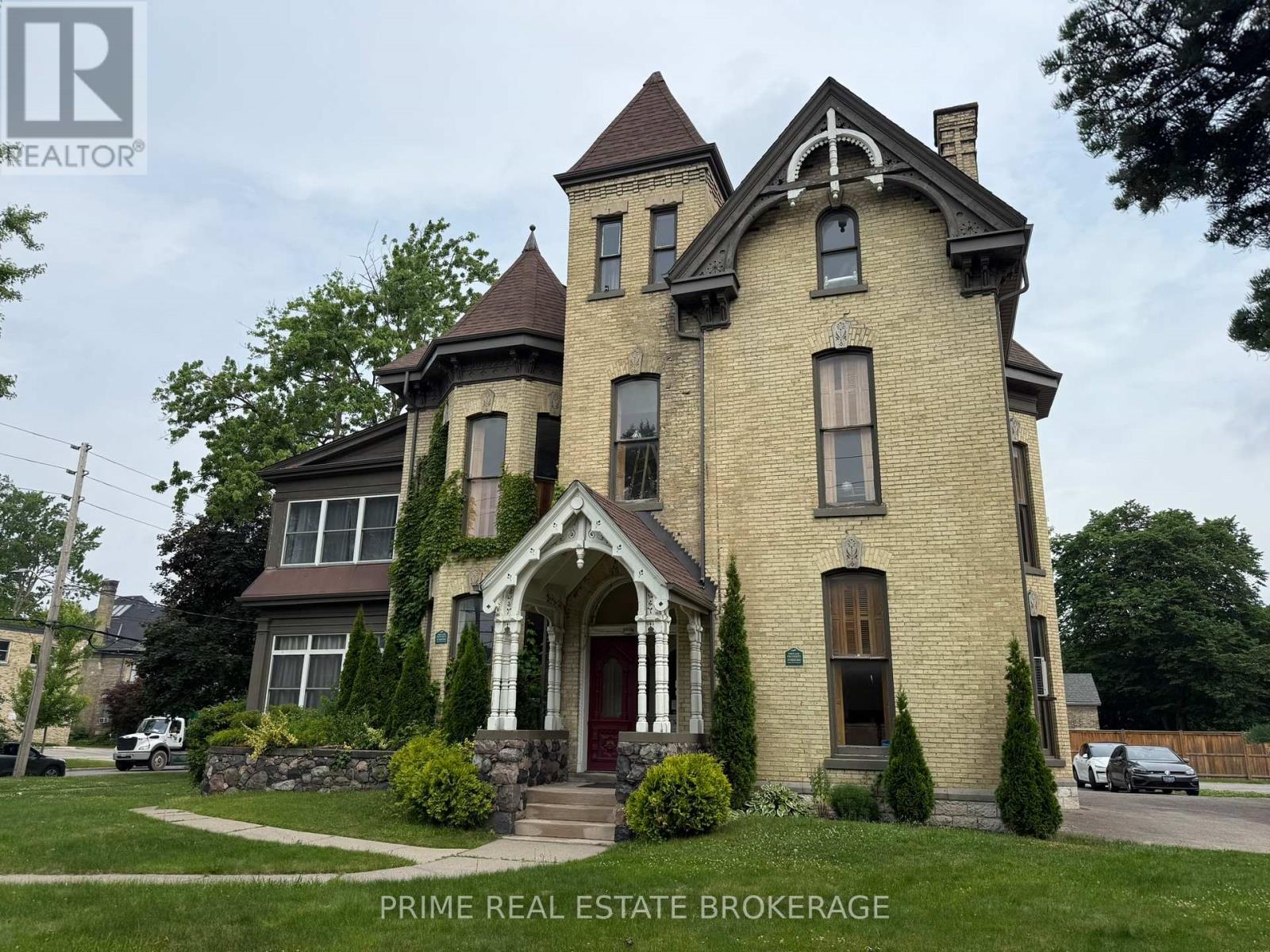 536 QUEENS AVENUE, London East, Ontario