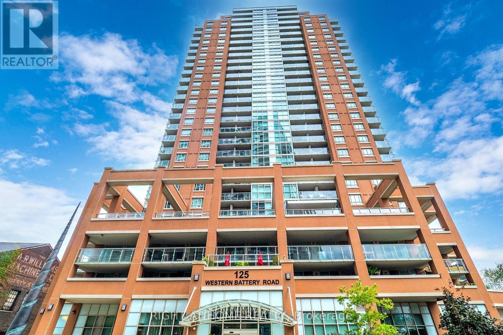 2415 - 125 Western Battery Road, Toronto, Ontario  M6K 3R8 - Photo 4 - C12388061