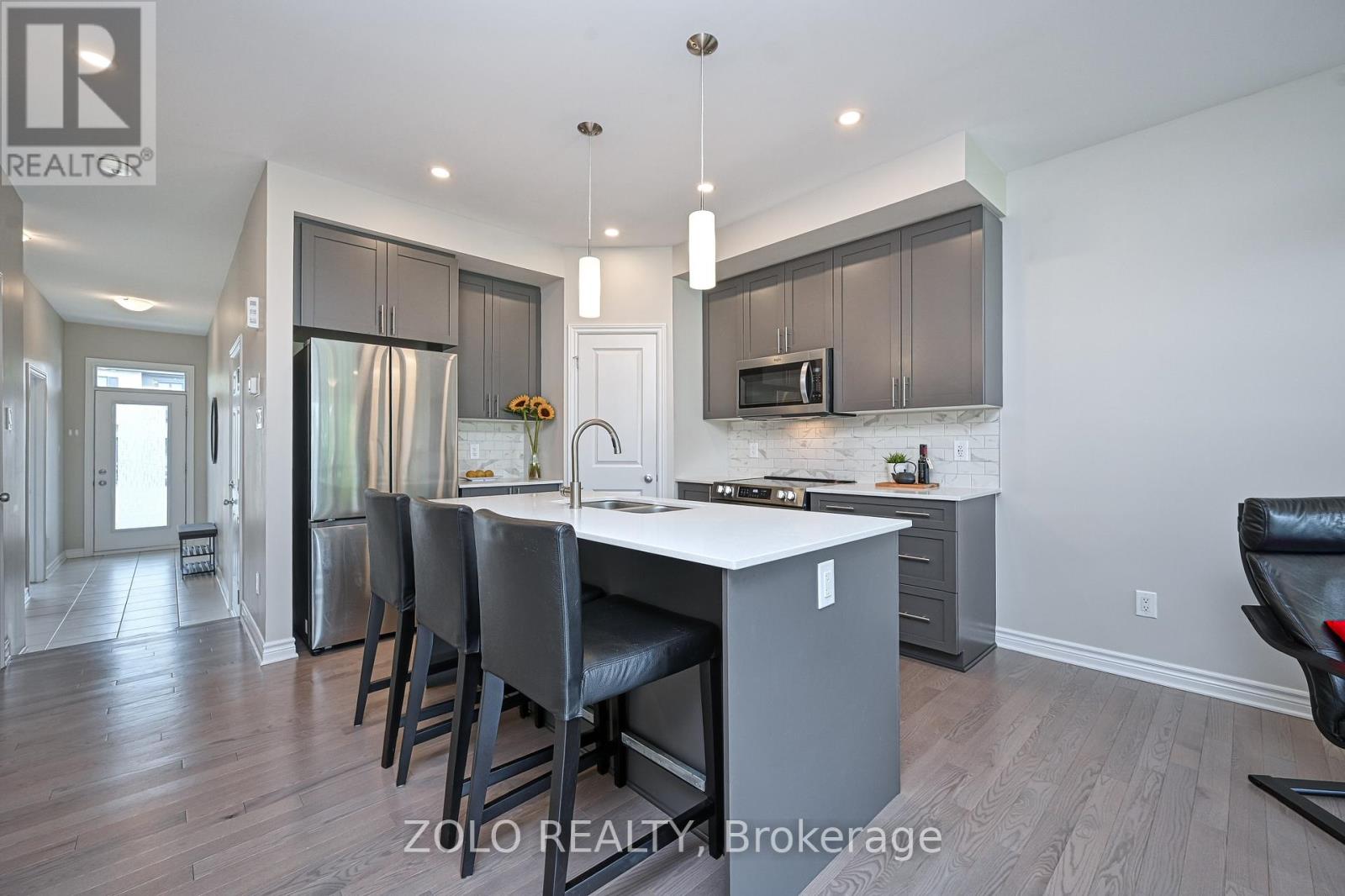 950 Cologne Street, Russell, Ontario  K0A 1W0 - Photo 6 - X12319610