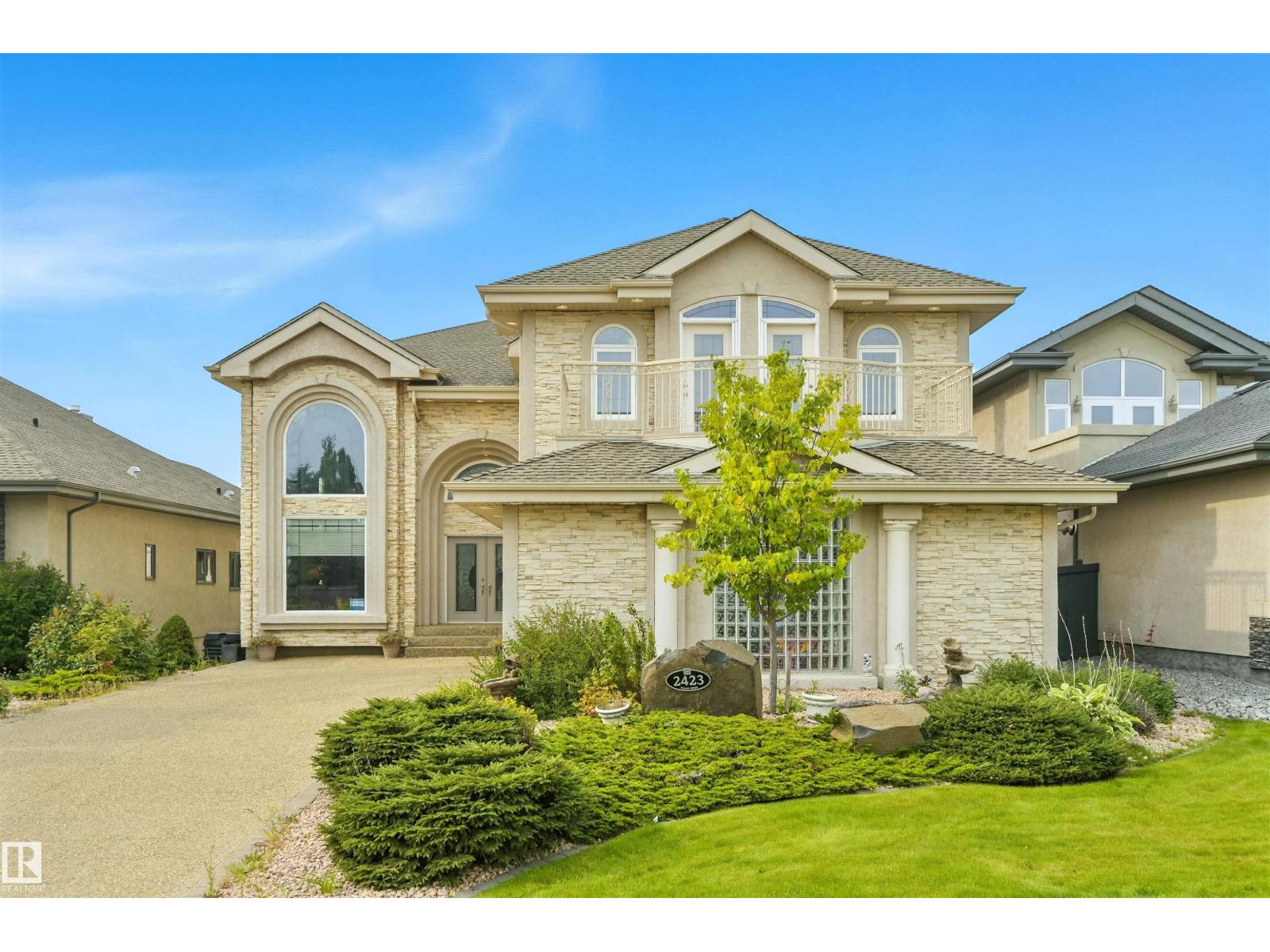 2423 Tegler Gr Nw, Edmonton, Alberta  T6R 3K2 - Photo 2 - E4456696