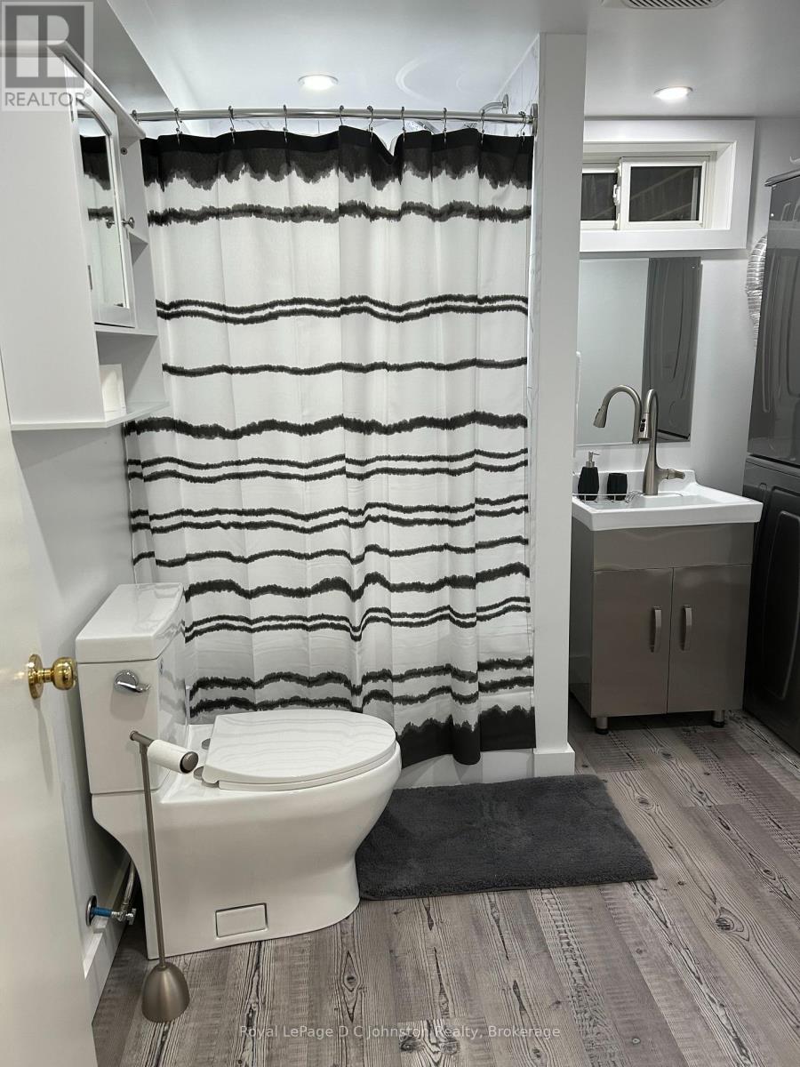 816 River Street E, Saugeen Shores, Ontario  N0H 2C4 - Photo 23 - X12189604