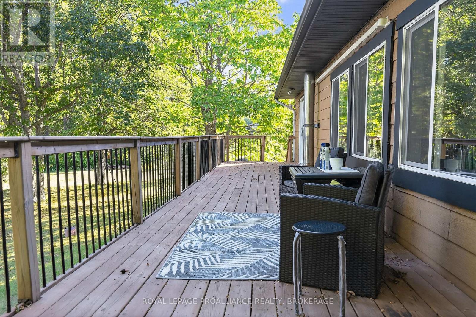 225 Johnson Bay Lane, Frontenac Islands, Ontario  K7G 2V6 - Photo 29 - X12388567