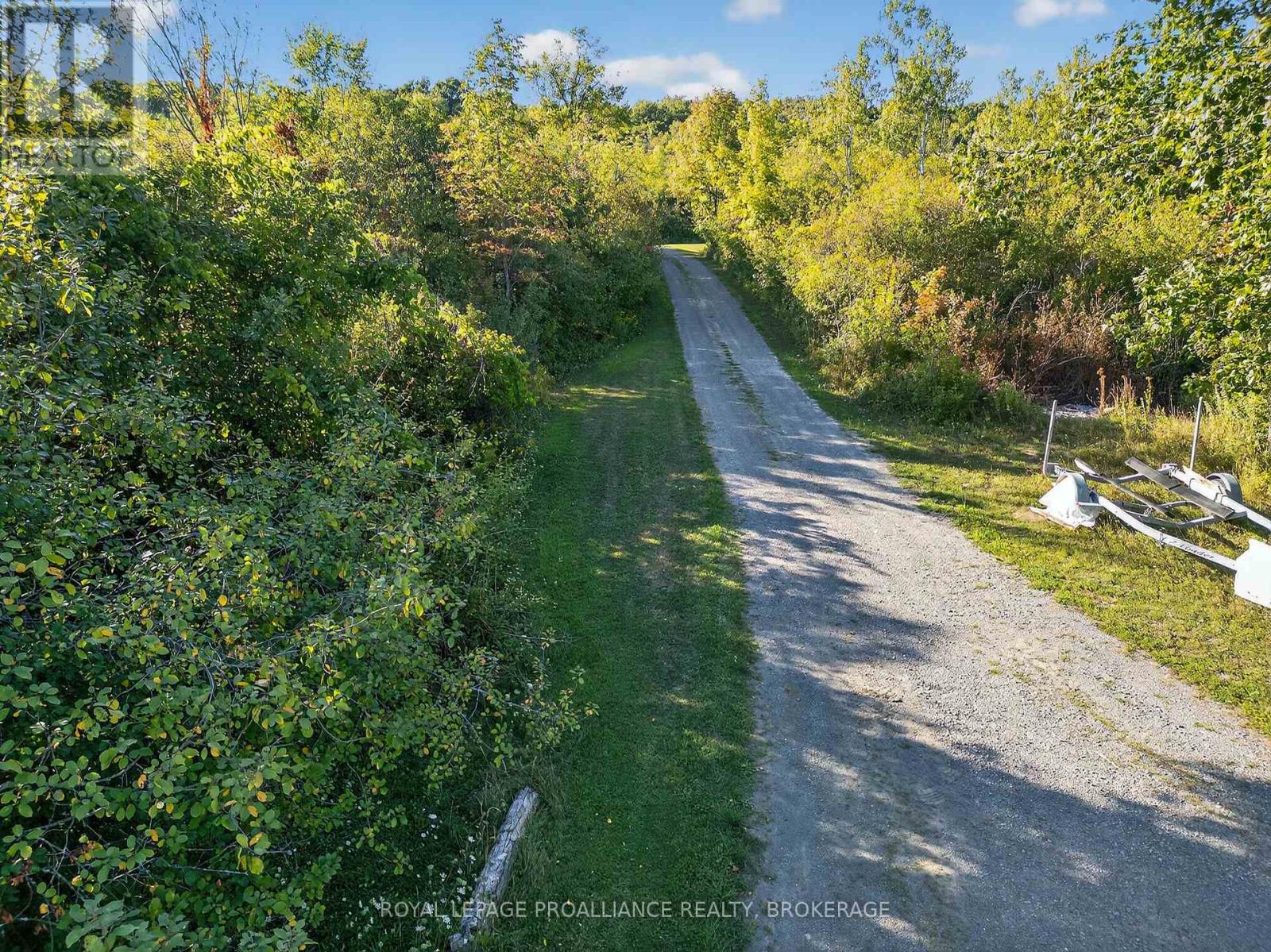 225 Johnson Bay Lane, Frontenac Islands, Ontario  K7G 2V6 - Photo 37 - X12388567