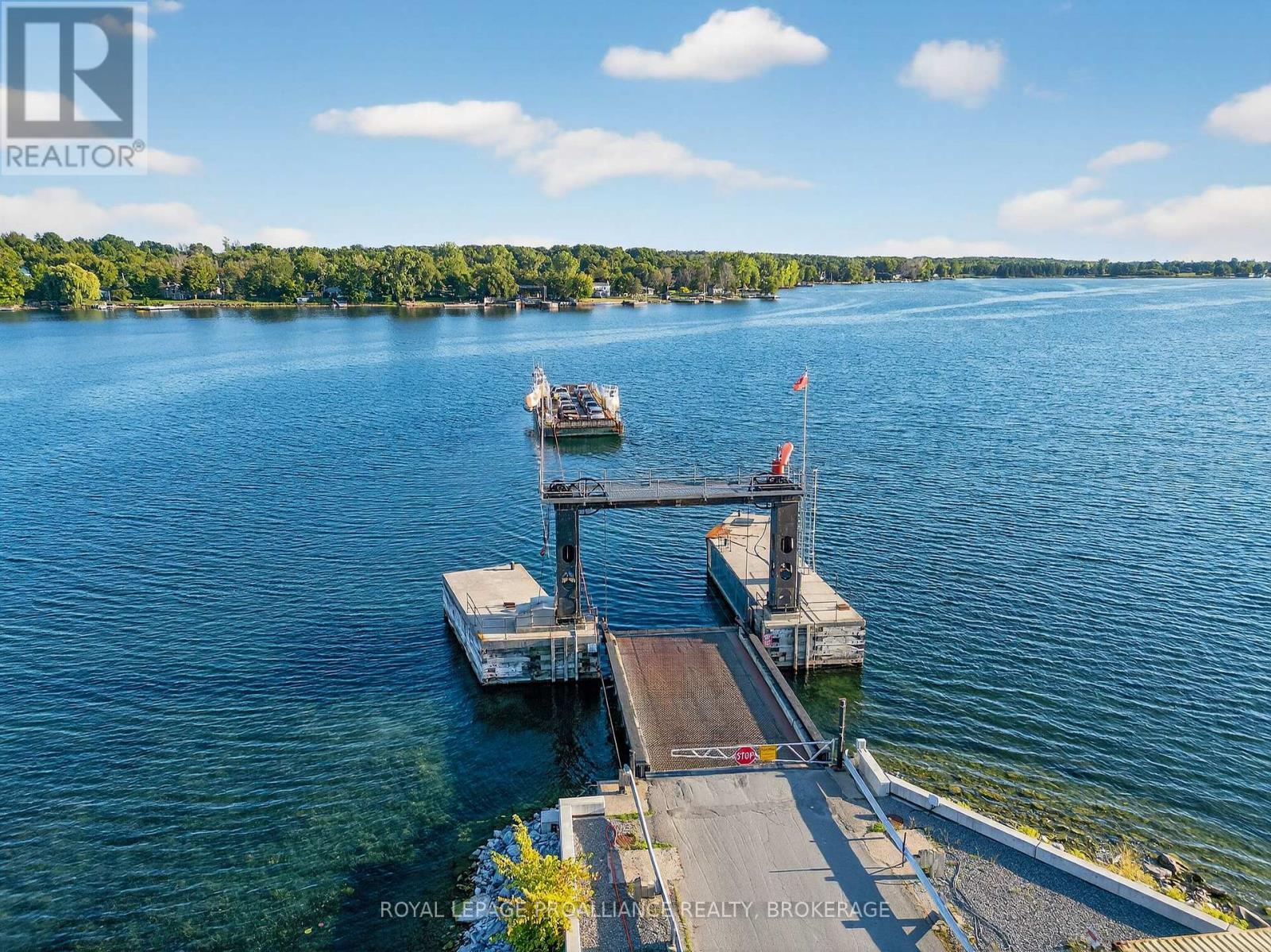 225 Johnson Bay Lane, Frontenac Islands, Ontario  K7G 2V6 - Photo 43 - X12388567