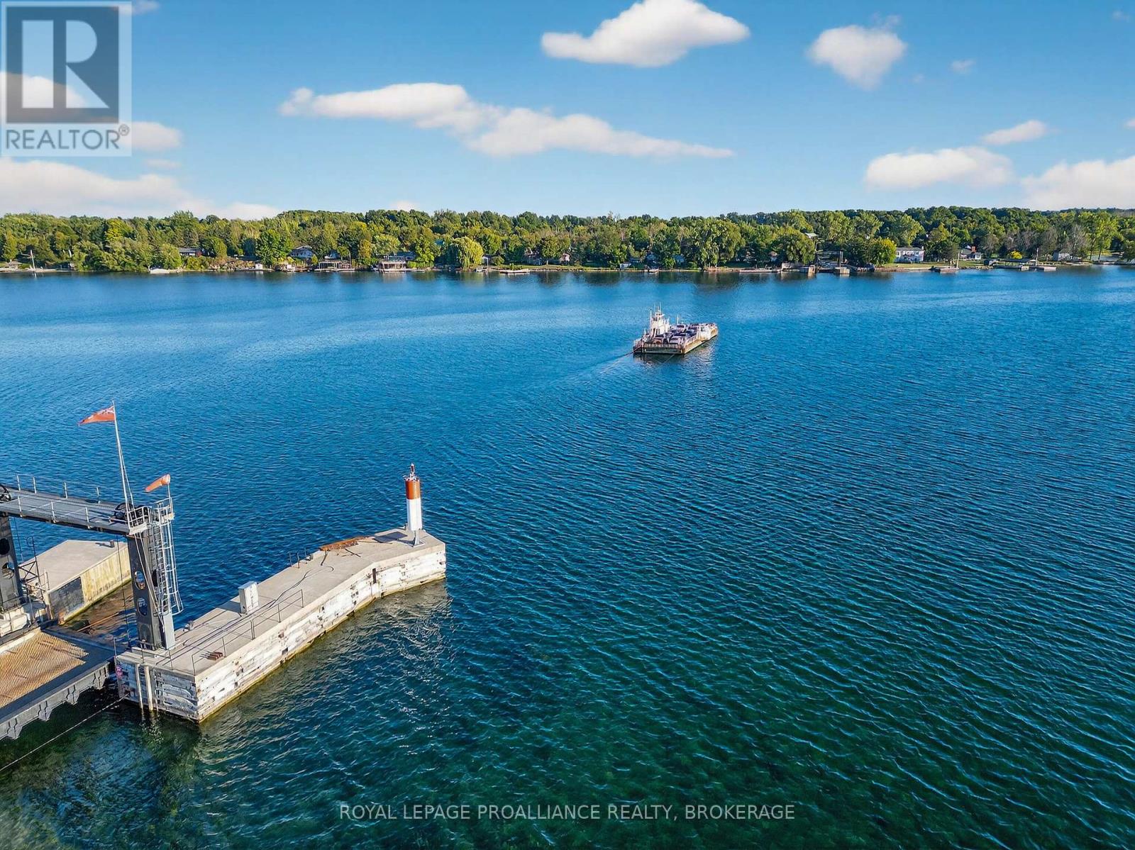 225 Johnson Bay Lane, Frontenac Islands, Ontario  K7G 2V6 - Photo 44 - X12388567
