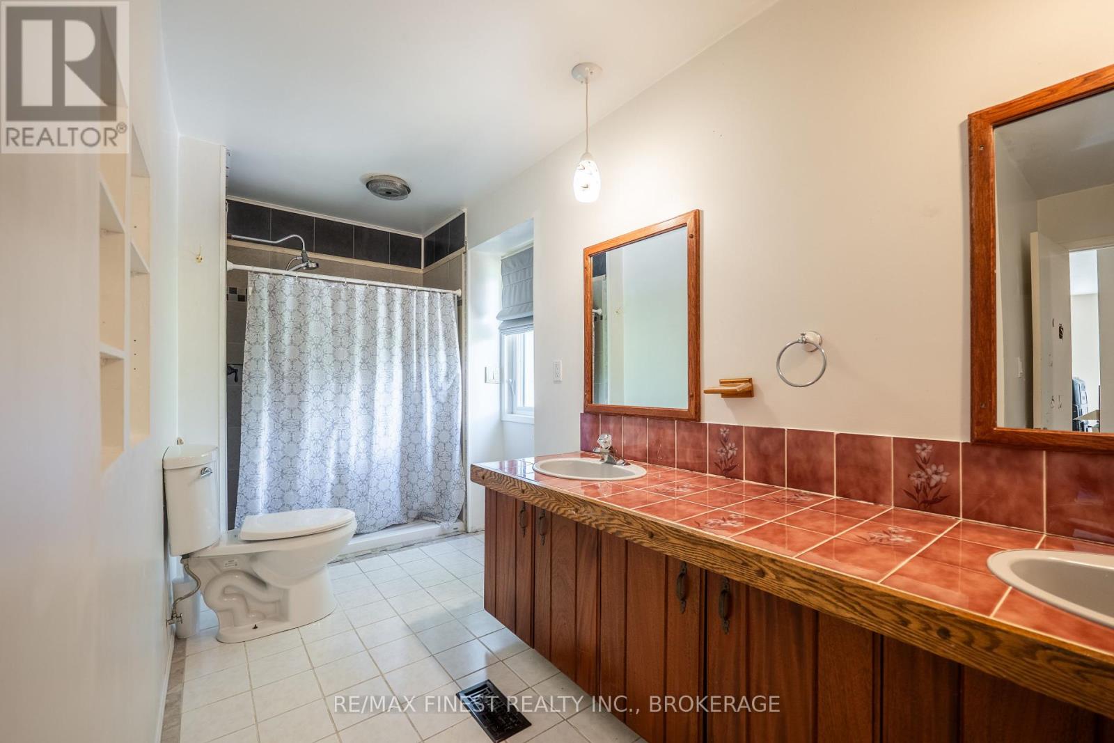 181 Main Street, Loyalist, Ontario  K0H 1G0 - Photo 17 - X12388573