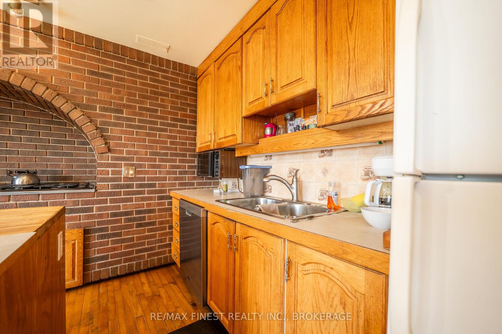 181 Main Street, Loyalist, Ontario  K0H 1G0 - Photo 8 - X12388573