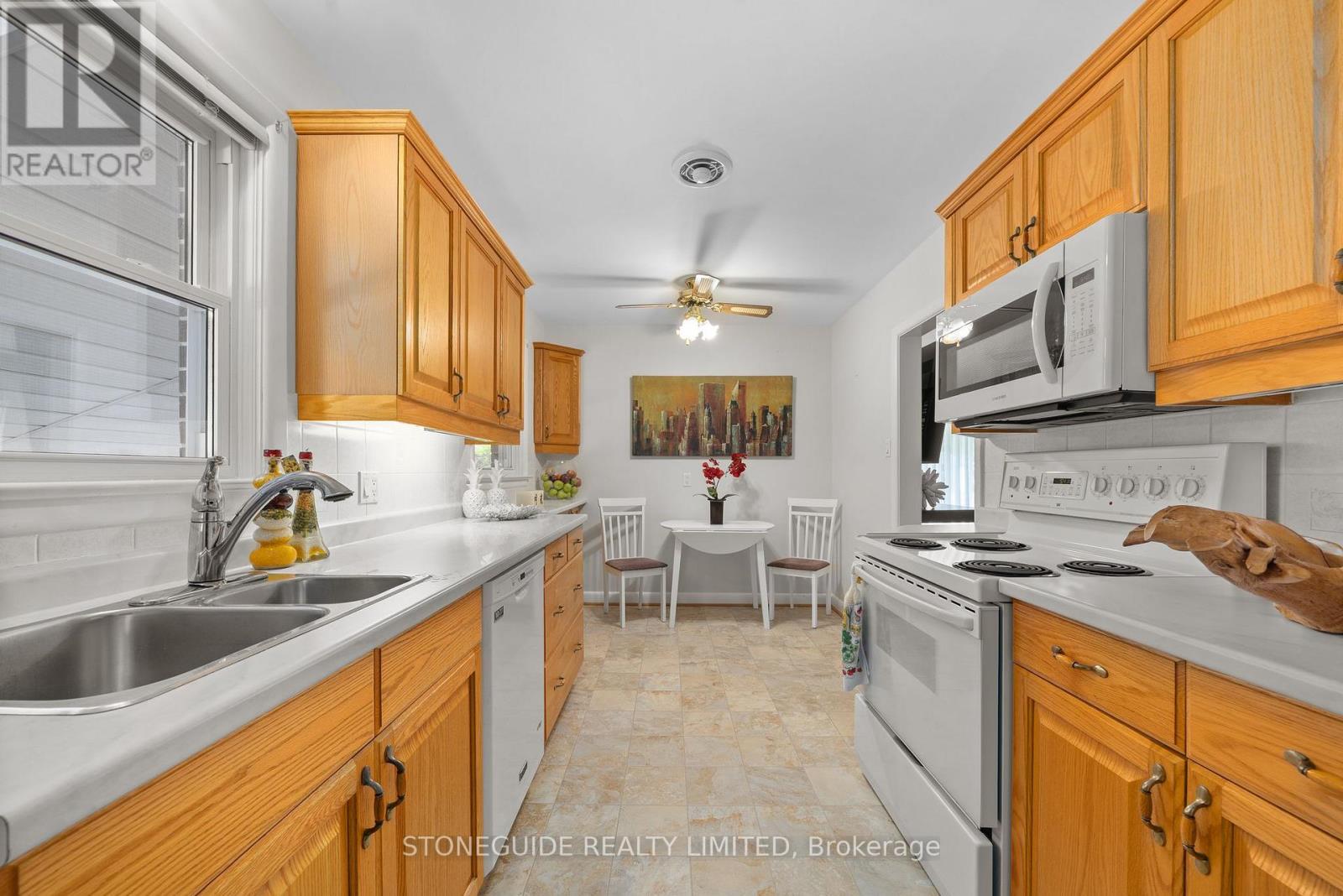 5 Armour Court, Kawartha Lakes, Ontario  K9V 1N9 - Photo 13 - X12388488