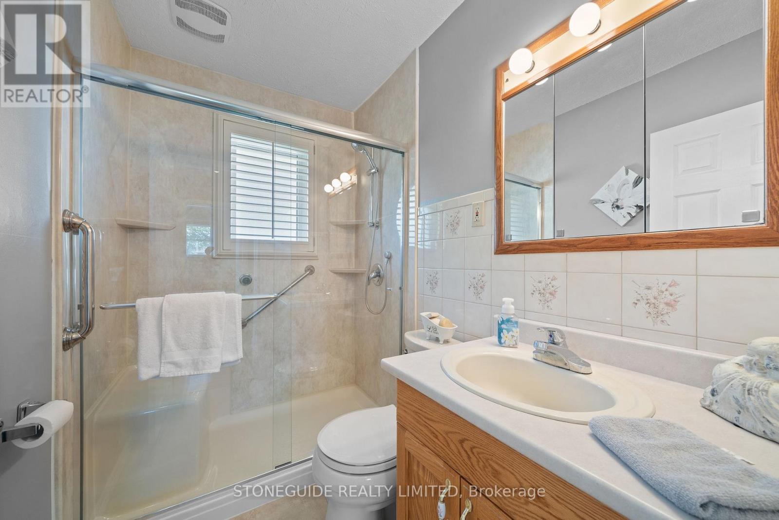 5 Armour Court, Kawartha Lakes, Ontario  K9V 1N9 - Photo 21 - X12388488